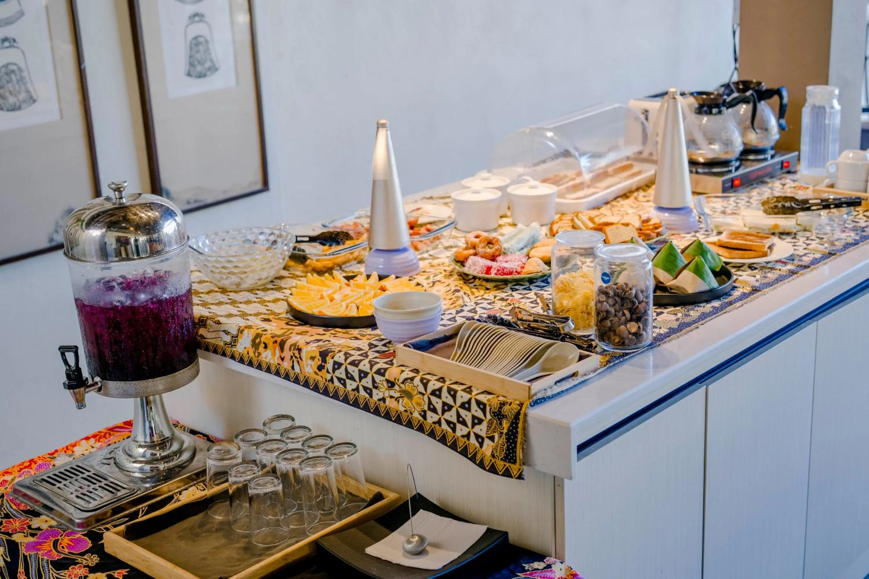 Buffet breakfast in Telaga Village Resort