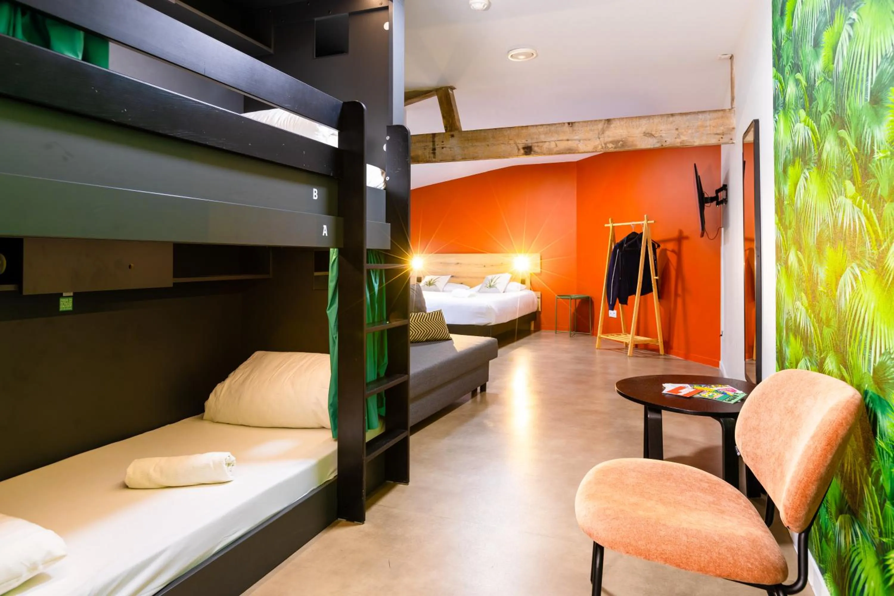 Bed in The People - Lille