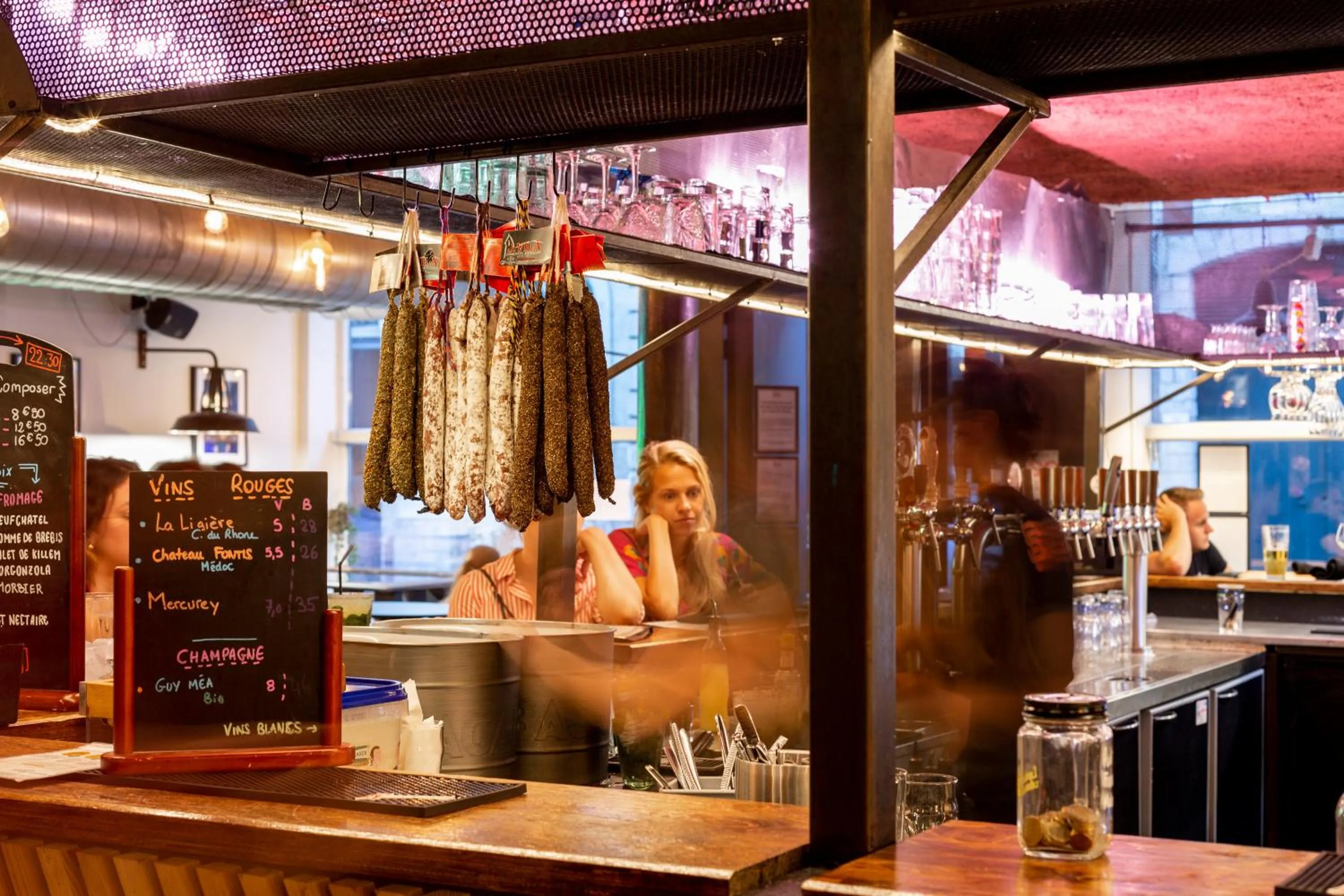 Restaurant/places to eat in The People - Lille