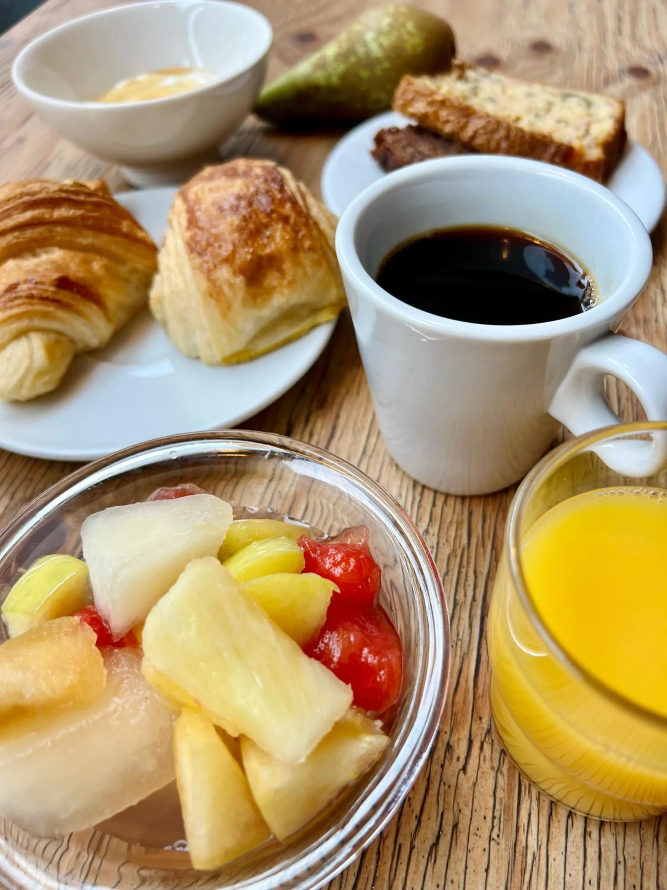 Continental breakfast in The People - Lille