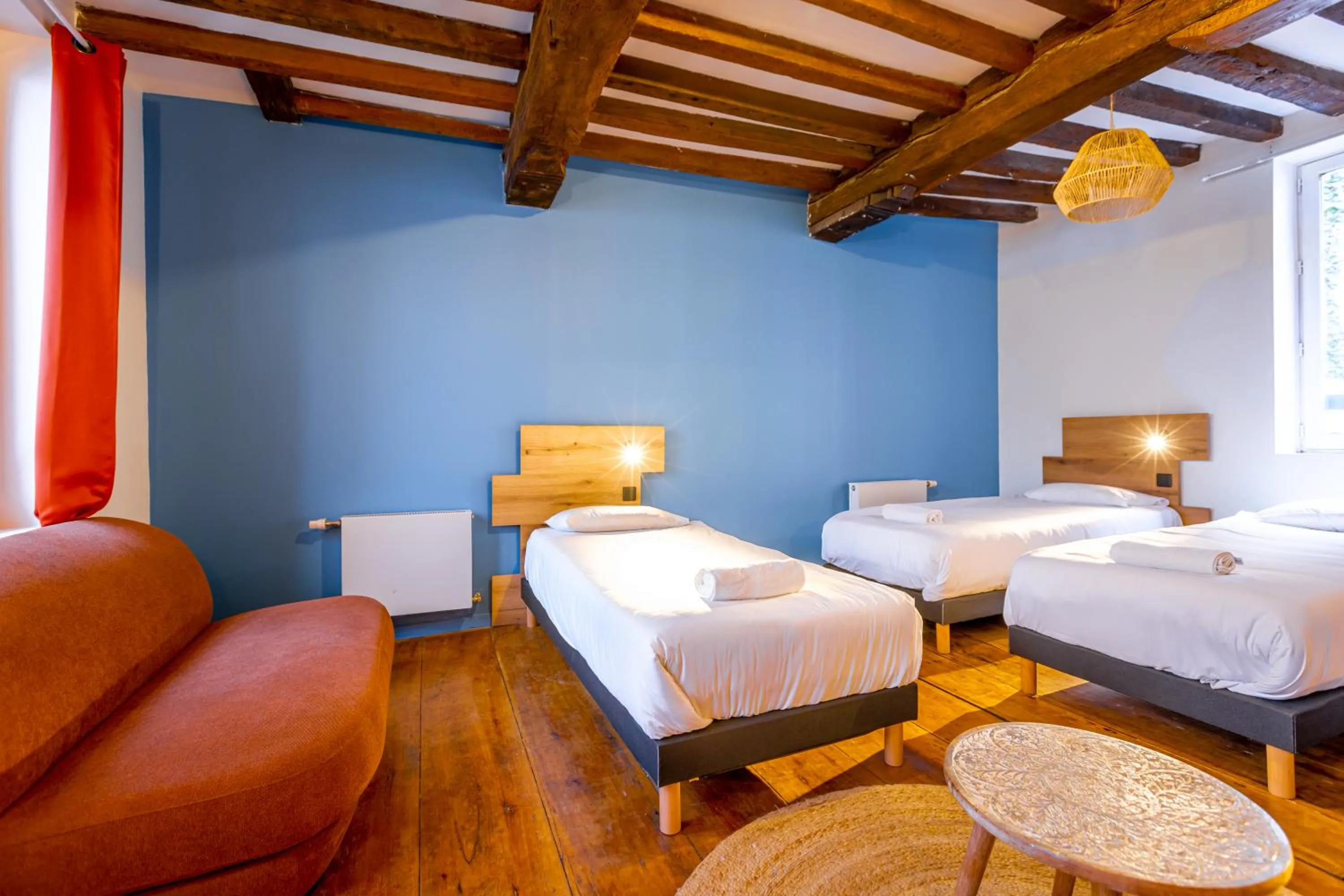 Bed in The People - Lille