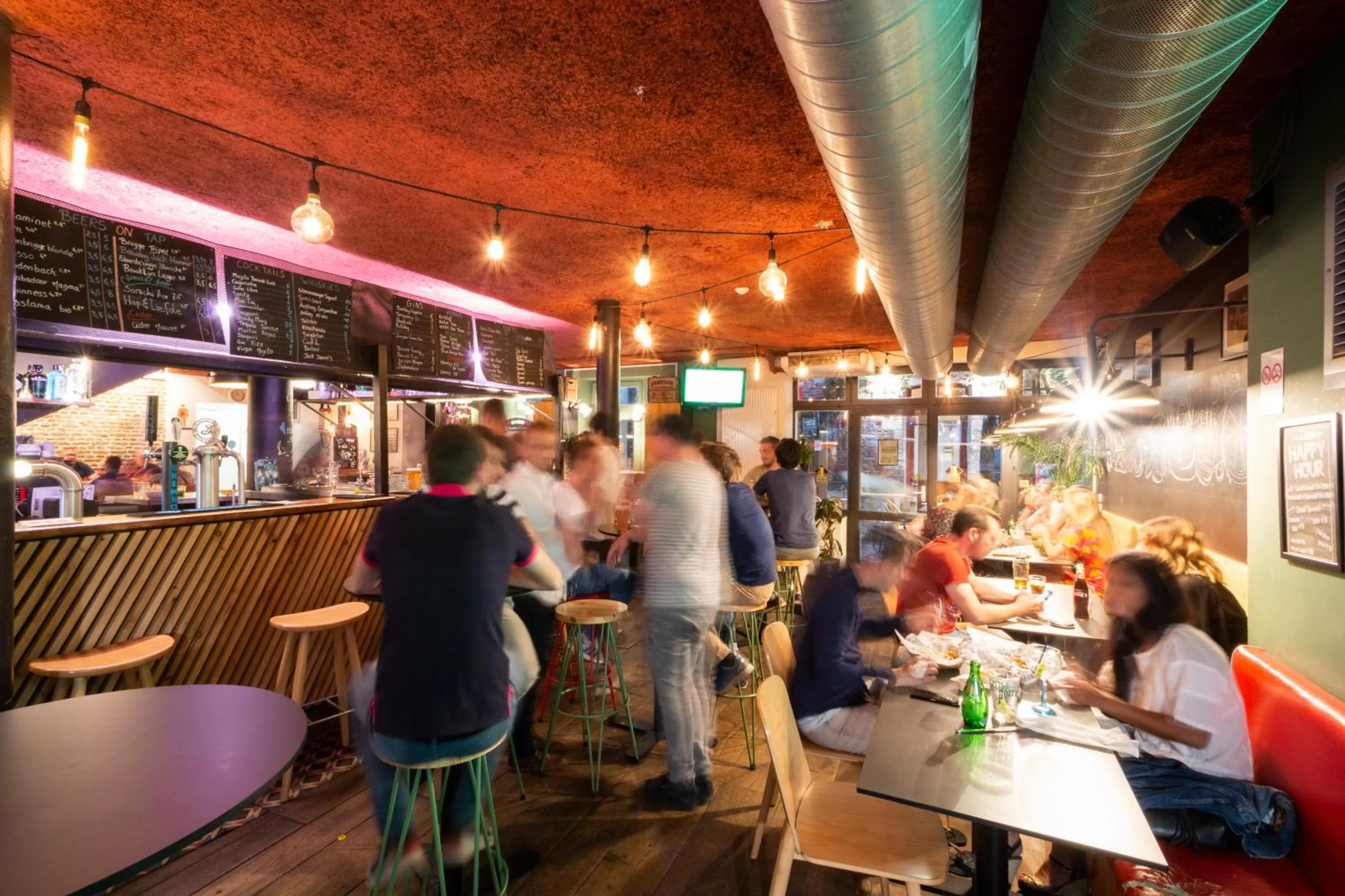 Restaurant/places to eat in The People - Lille