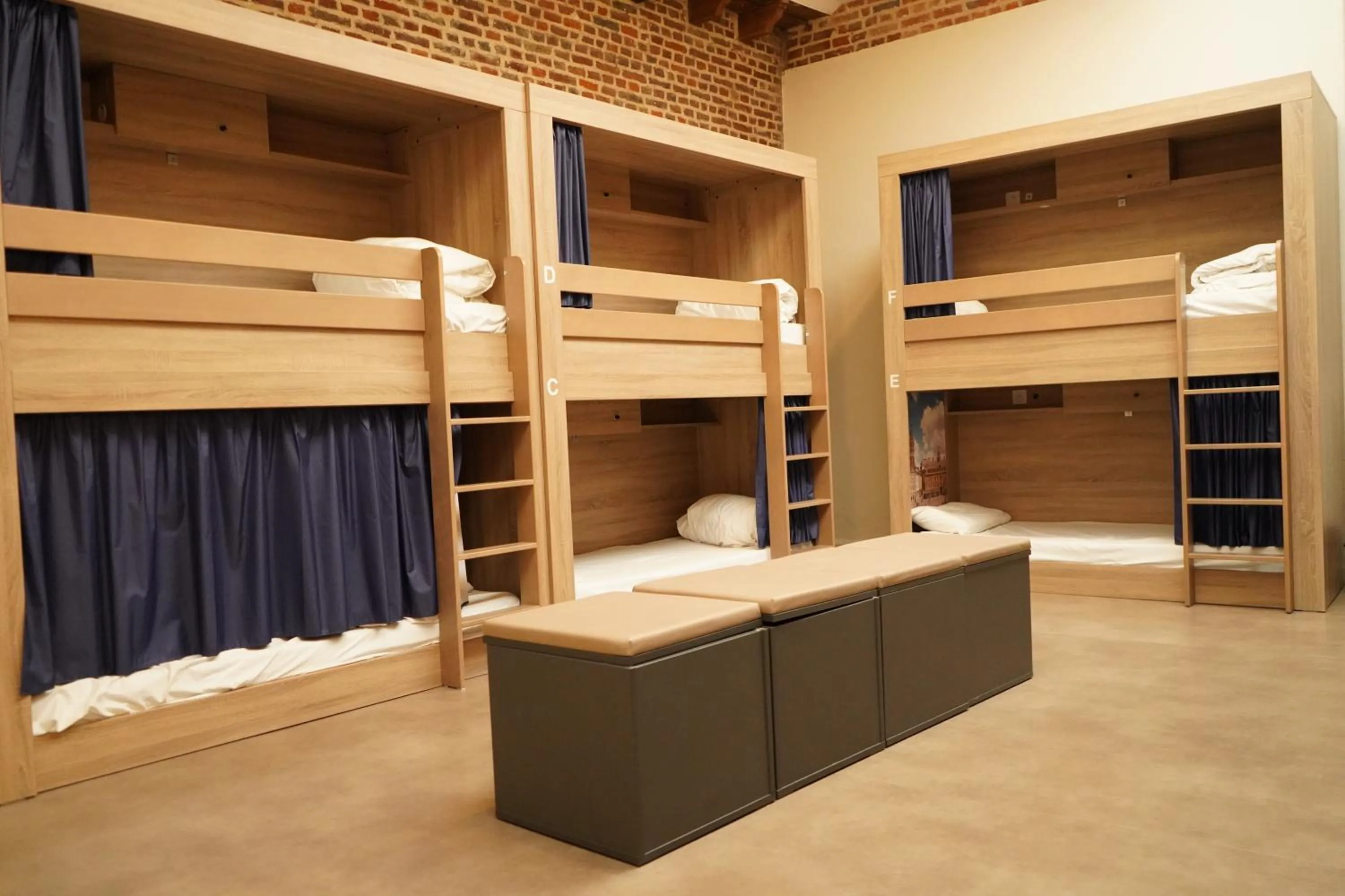 bunk bed, Bed in The People - Lille