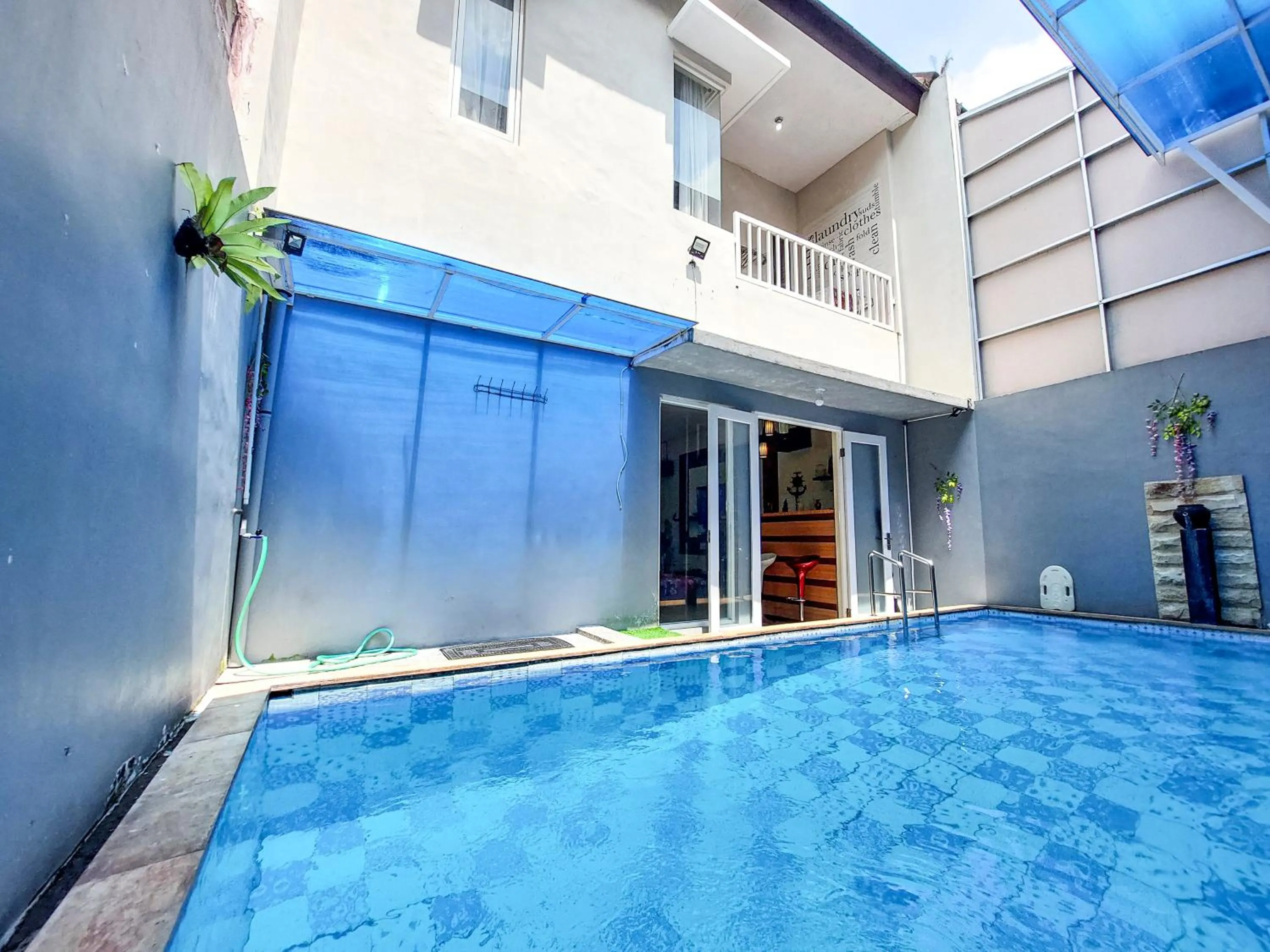 Swimming pool in Rumah Kartika Batu