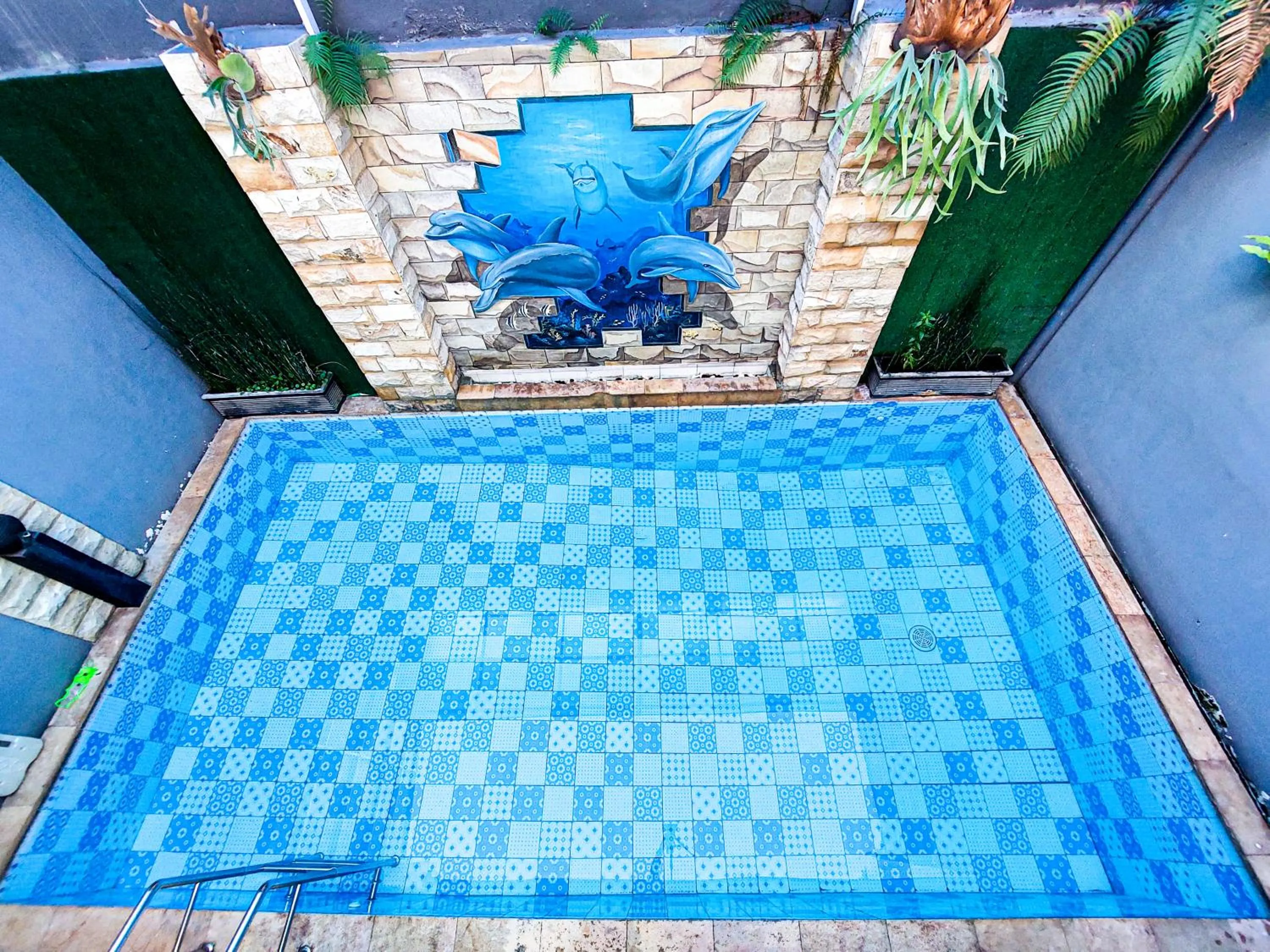 Swimming pool in Rumah Kartika Batu