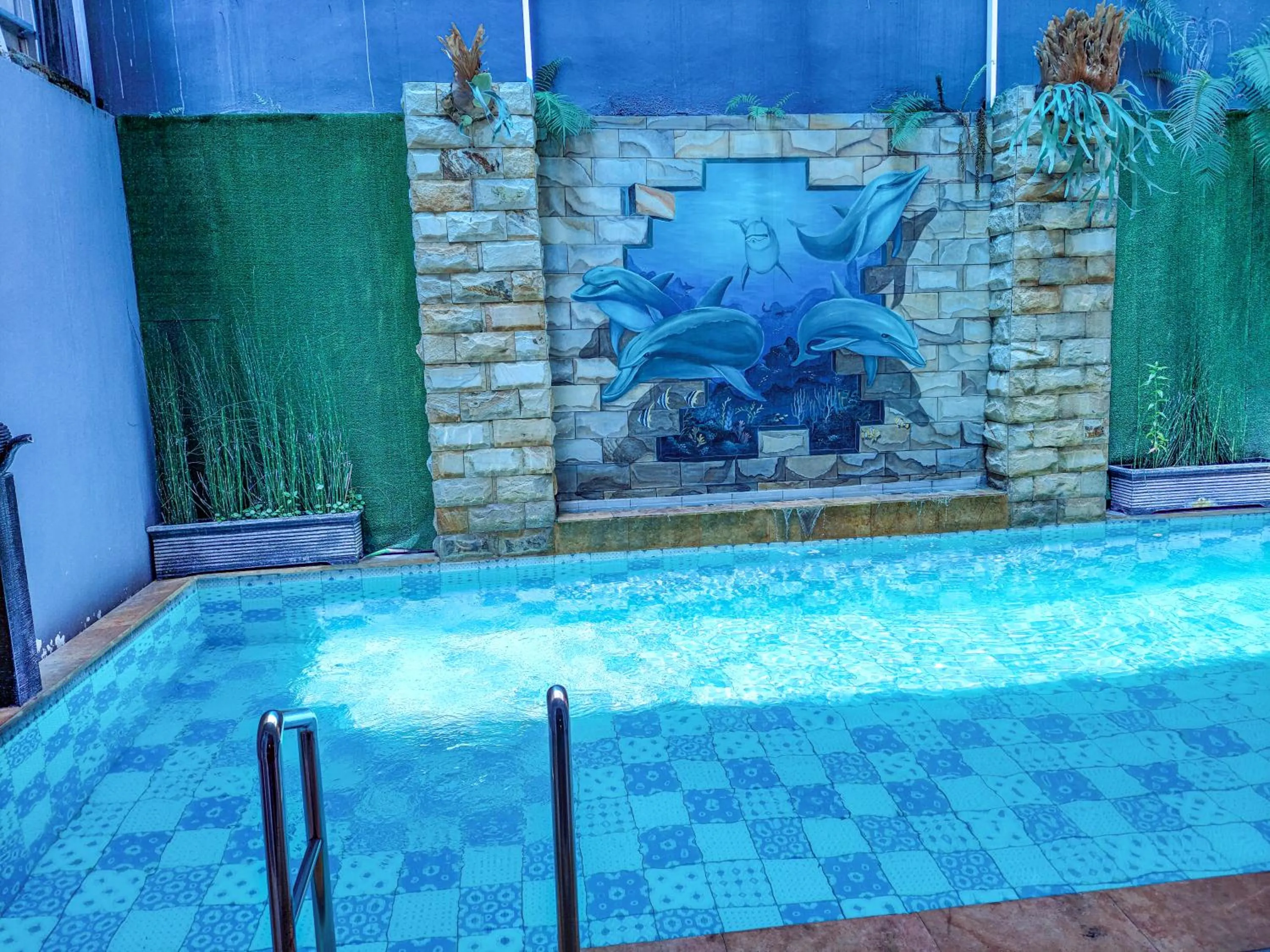 Swimming pool in Rumah Kartika Batu