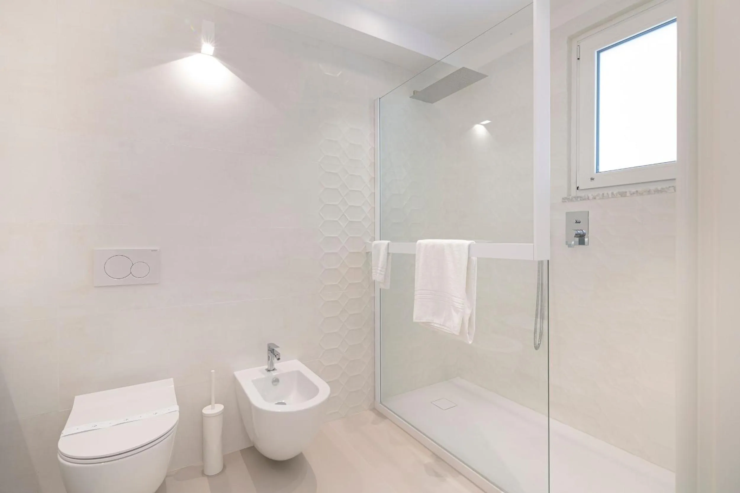 Bathroom in Hotel Mistral