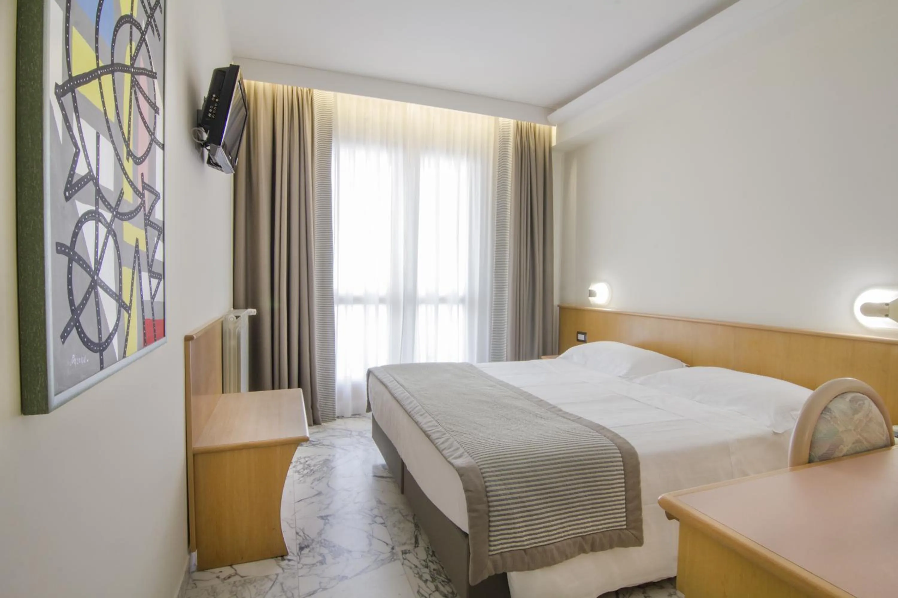 Photo of the whole room, Bed in Hotel Mistral