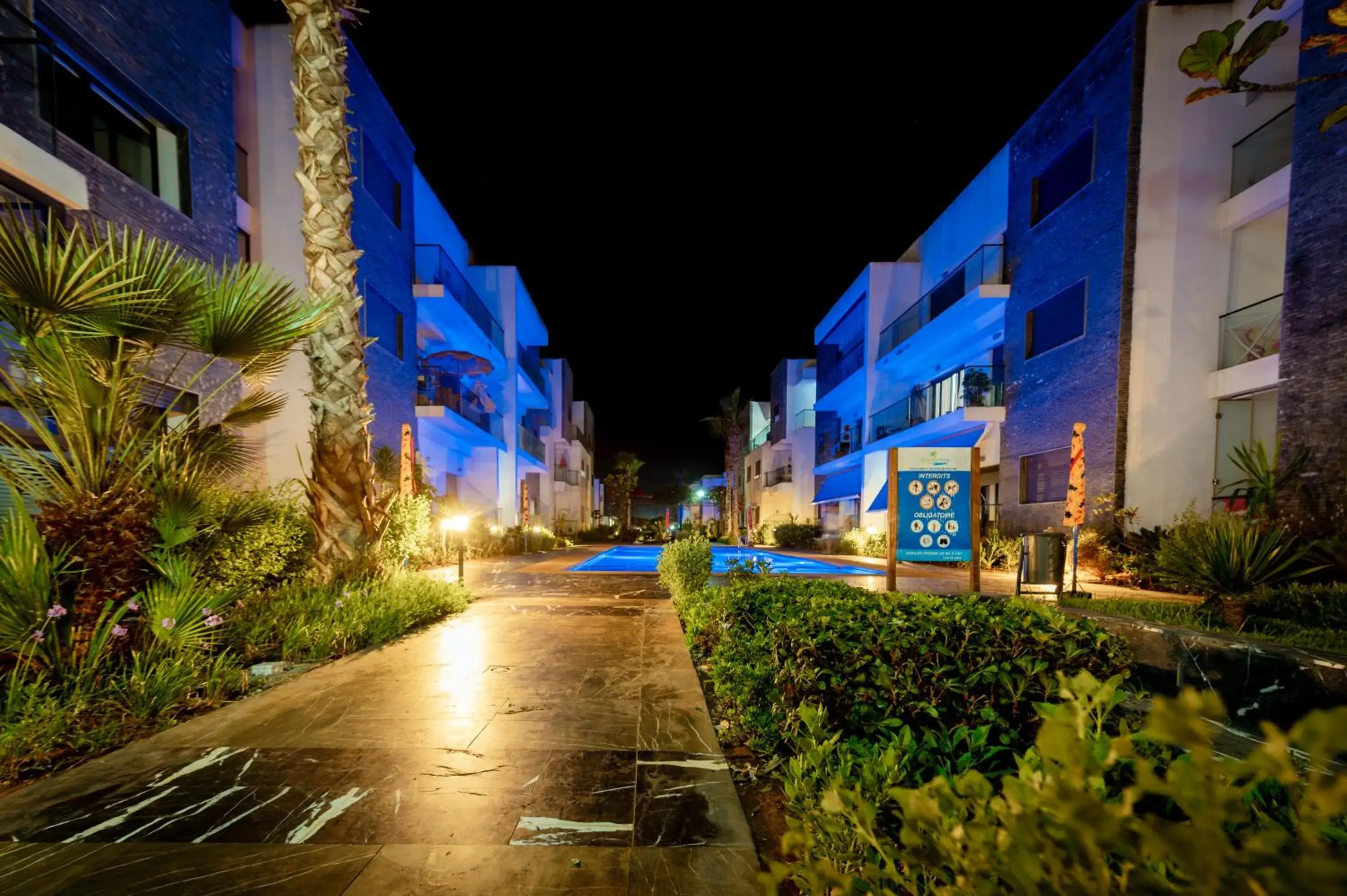 Night in Garden Bay Appart'Hôtel Night in Garden Bay Appart'Hôtel