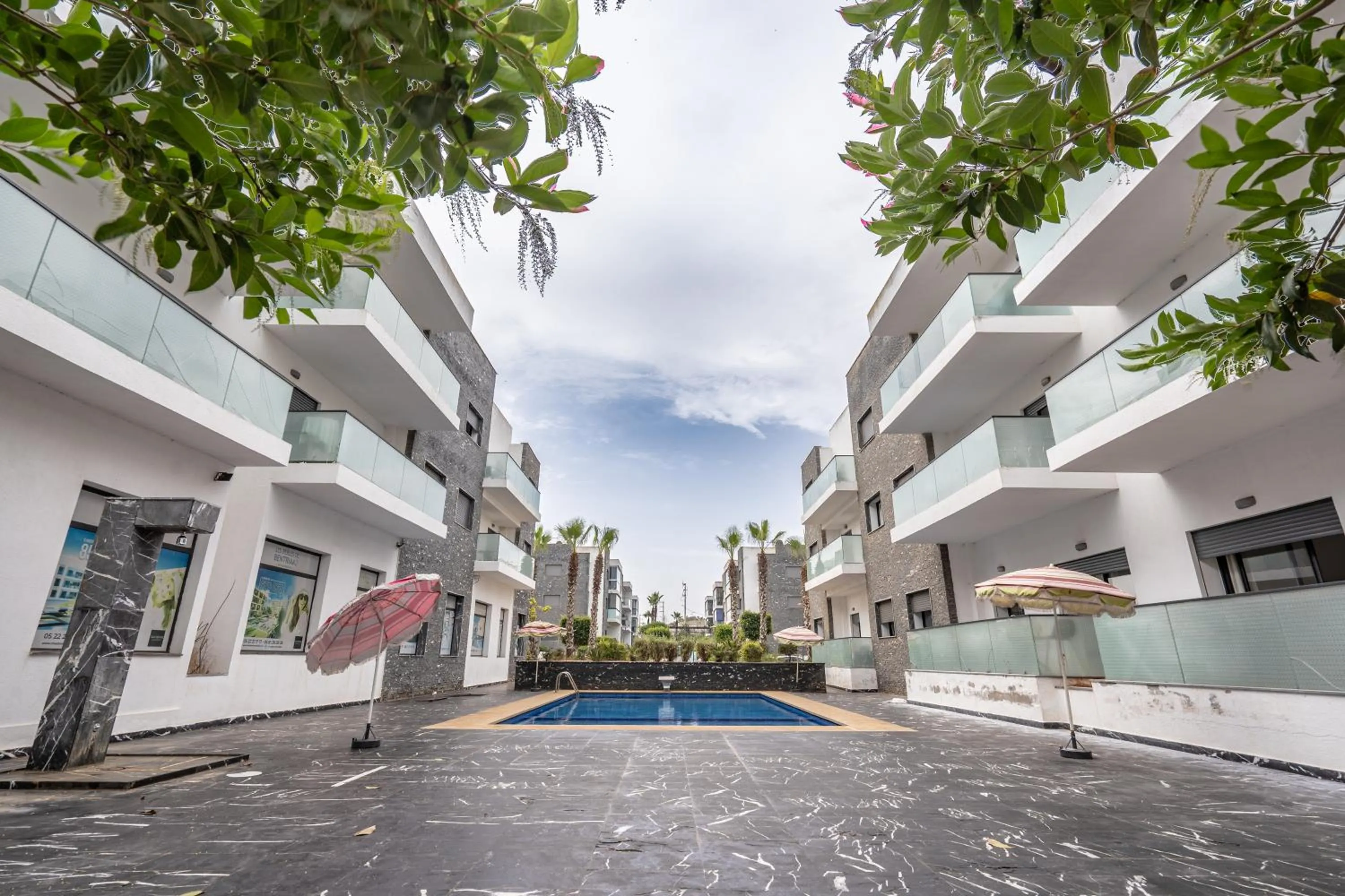 Day in Garden Bay Appart'Hôtel