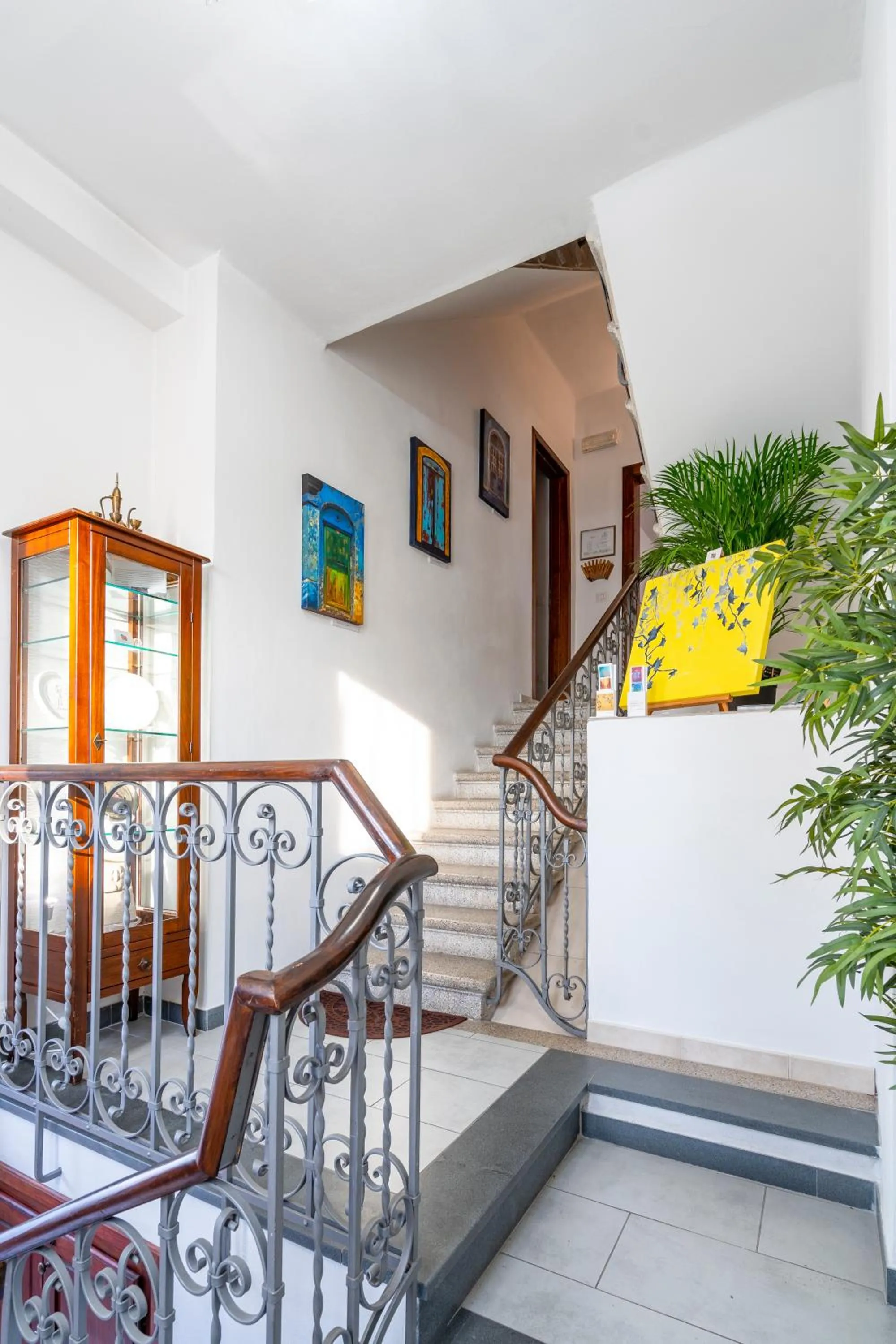 Decorative detail in B&B Alma