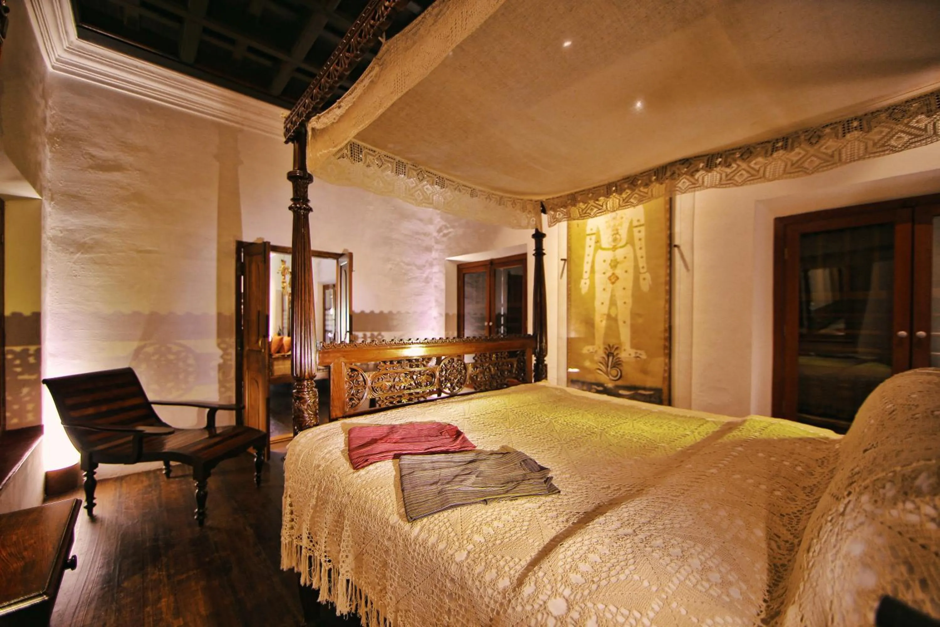 Bedroom, Bed in Chittoor Kottaram Royal Mansion - A CGH Earth SAHA Experience