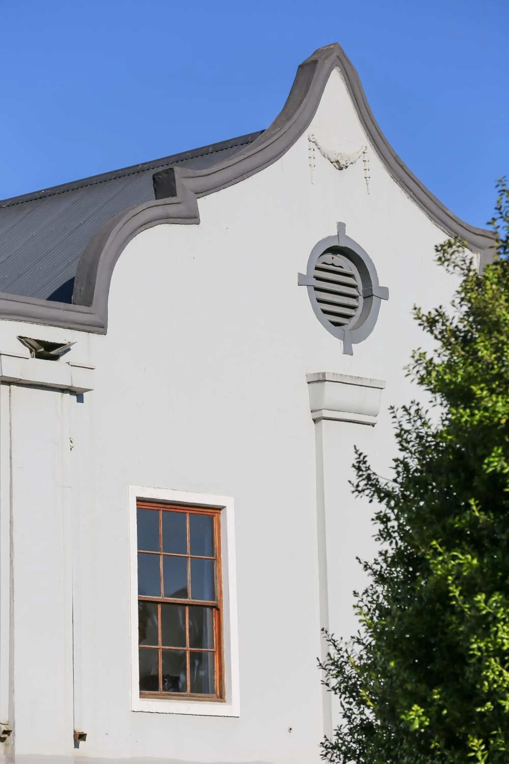 Property building in The Nottingham Road Hotel