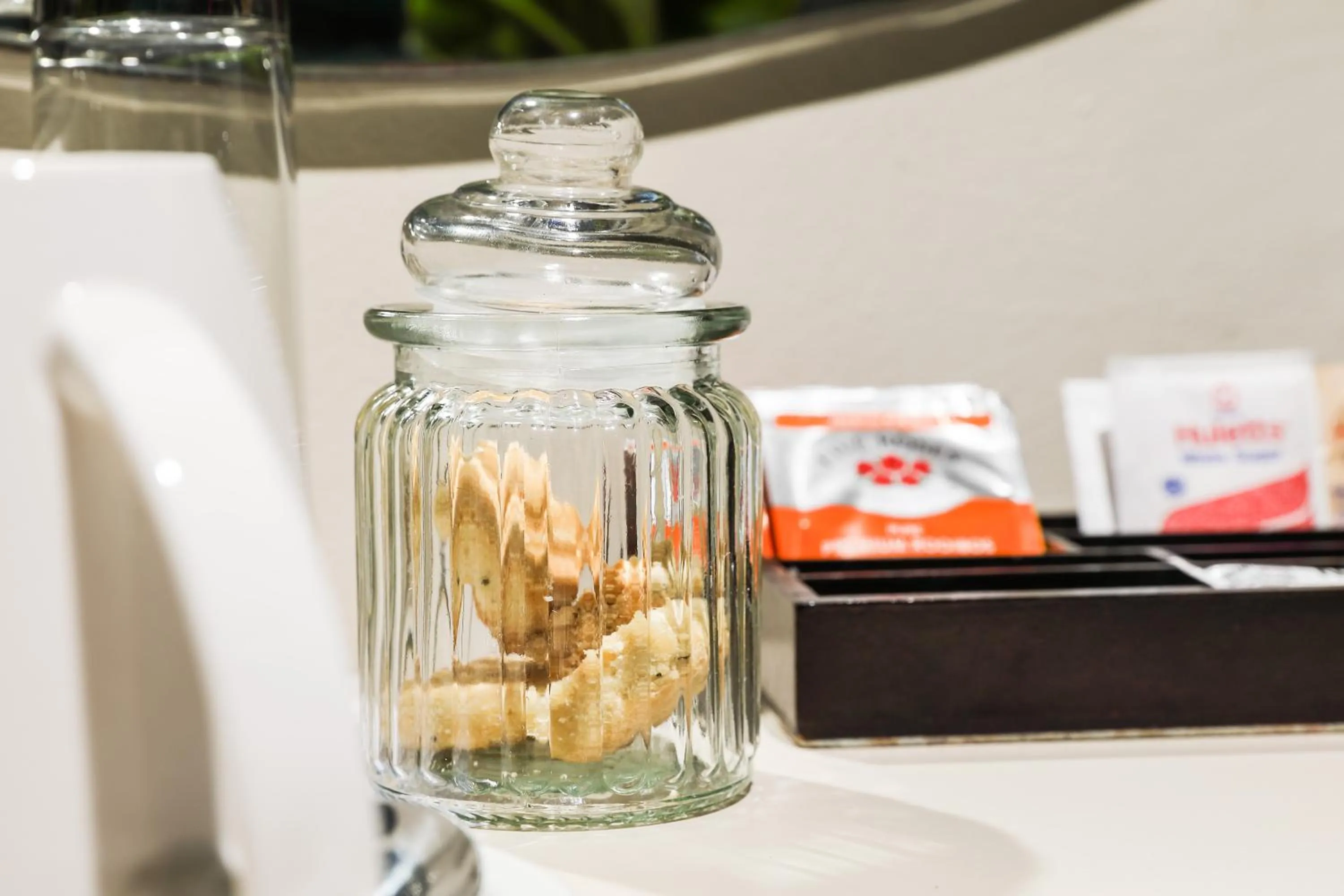 Coffee/tea facilities in The Nottingham Road Hotel