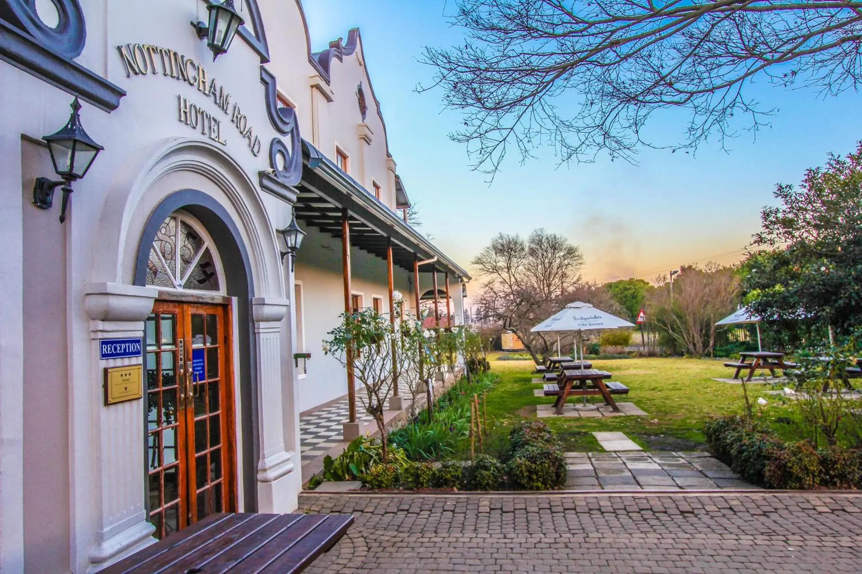 Facade/entrance in The Nottingham Road Hotel Facade/entrance in The Nottingham Road Hotel