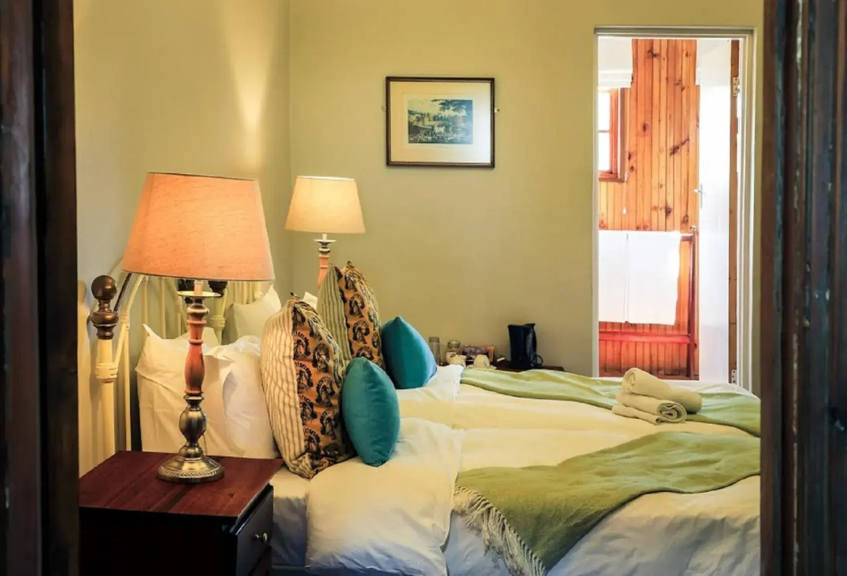 Bed in The Nottingham Road Hotel Bed in The Nottingham Road Hotel