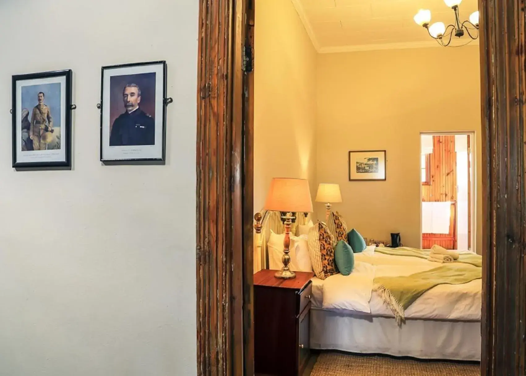 Bed in The Nottingham Road Hotel Bed in The Nottingham Road Hotel