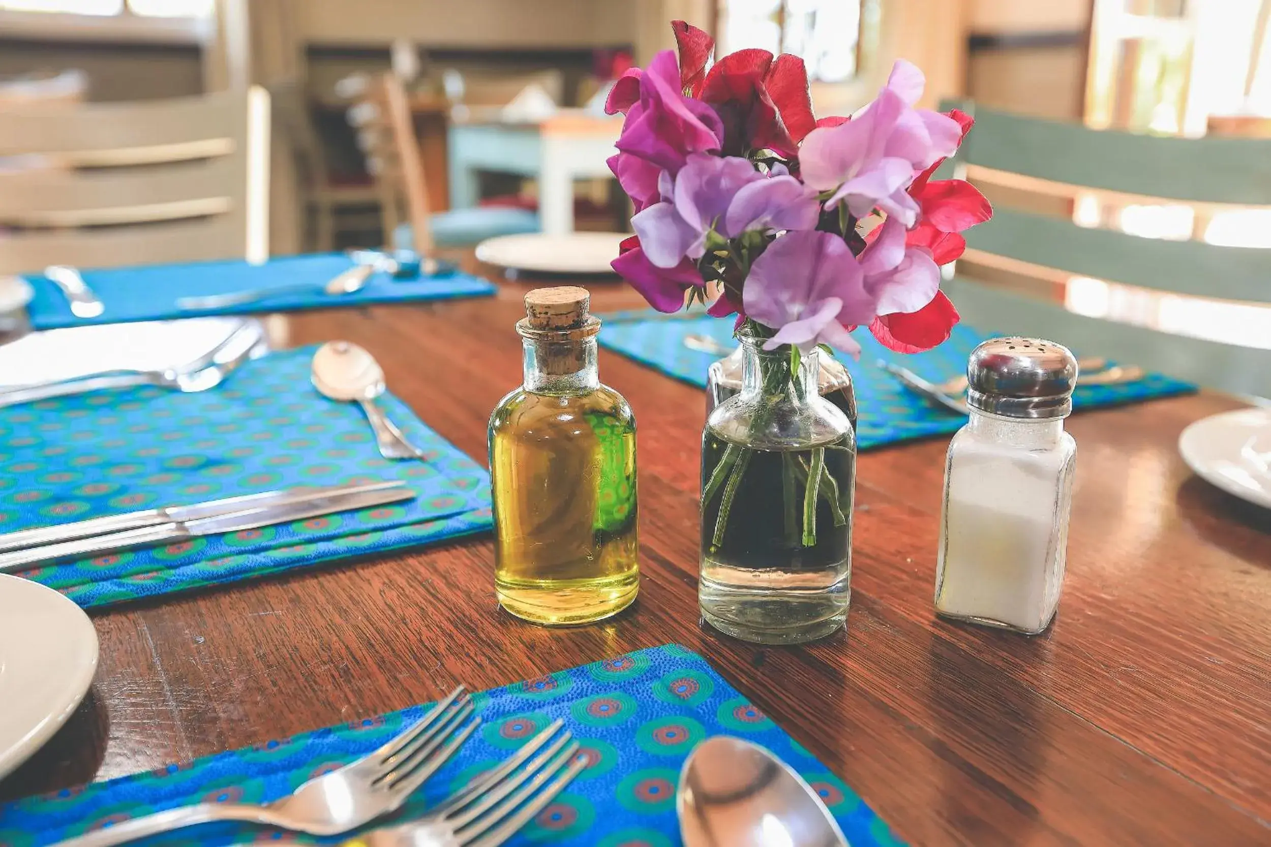 Restaurant/places to eat in The Nottingham Road Hotel Restaurant/places to eat in The Nottingham Road Hotel