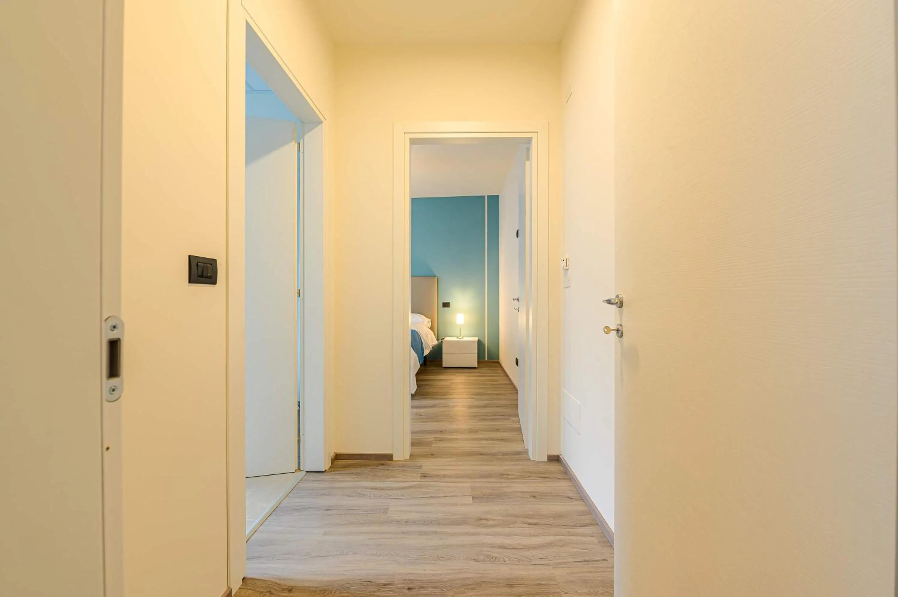 Hotel & Apartments " Perpoin "