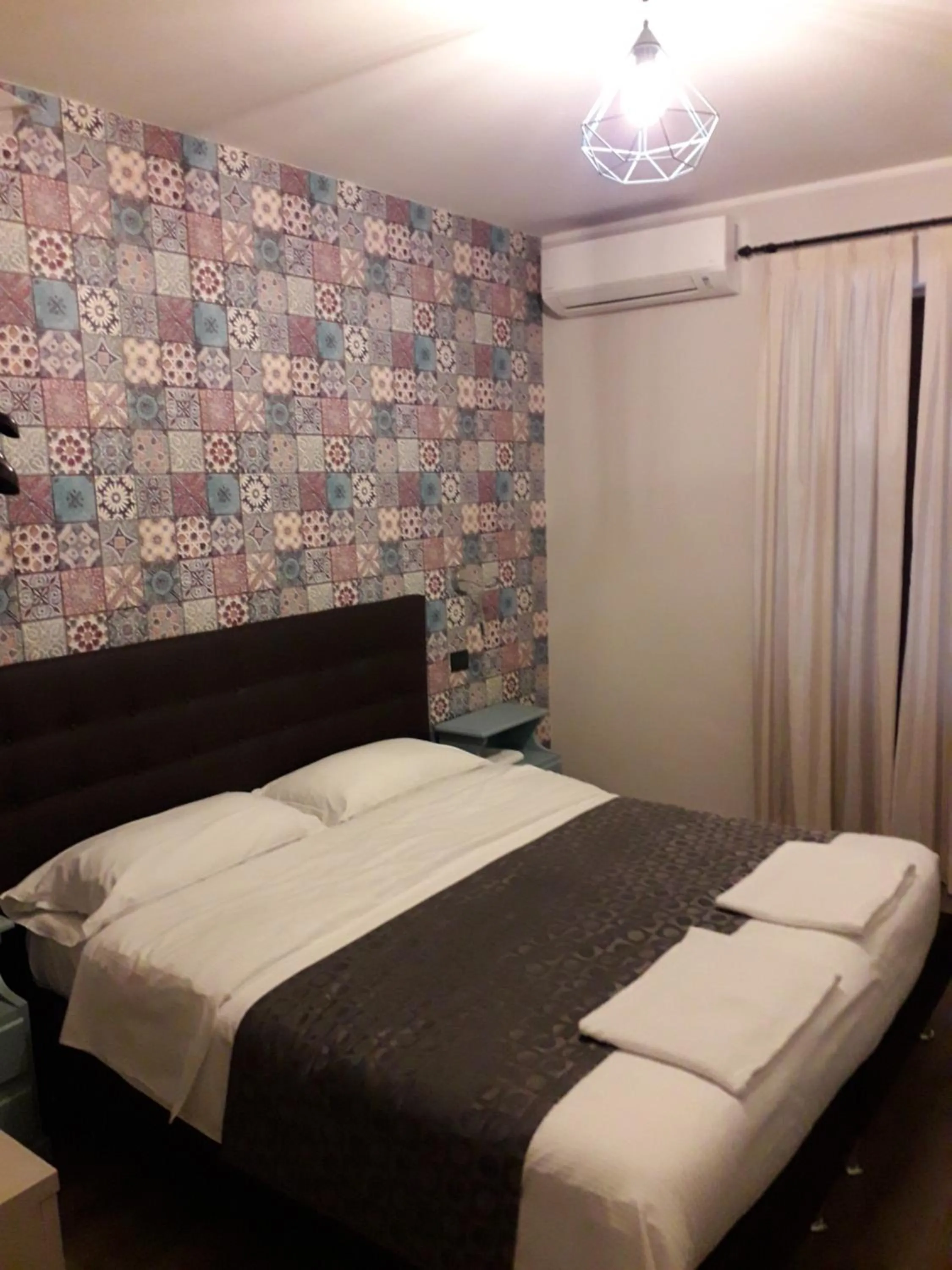 Bed in Hotel & Apartments " Perpoin "