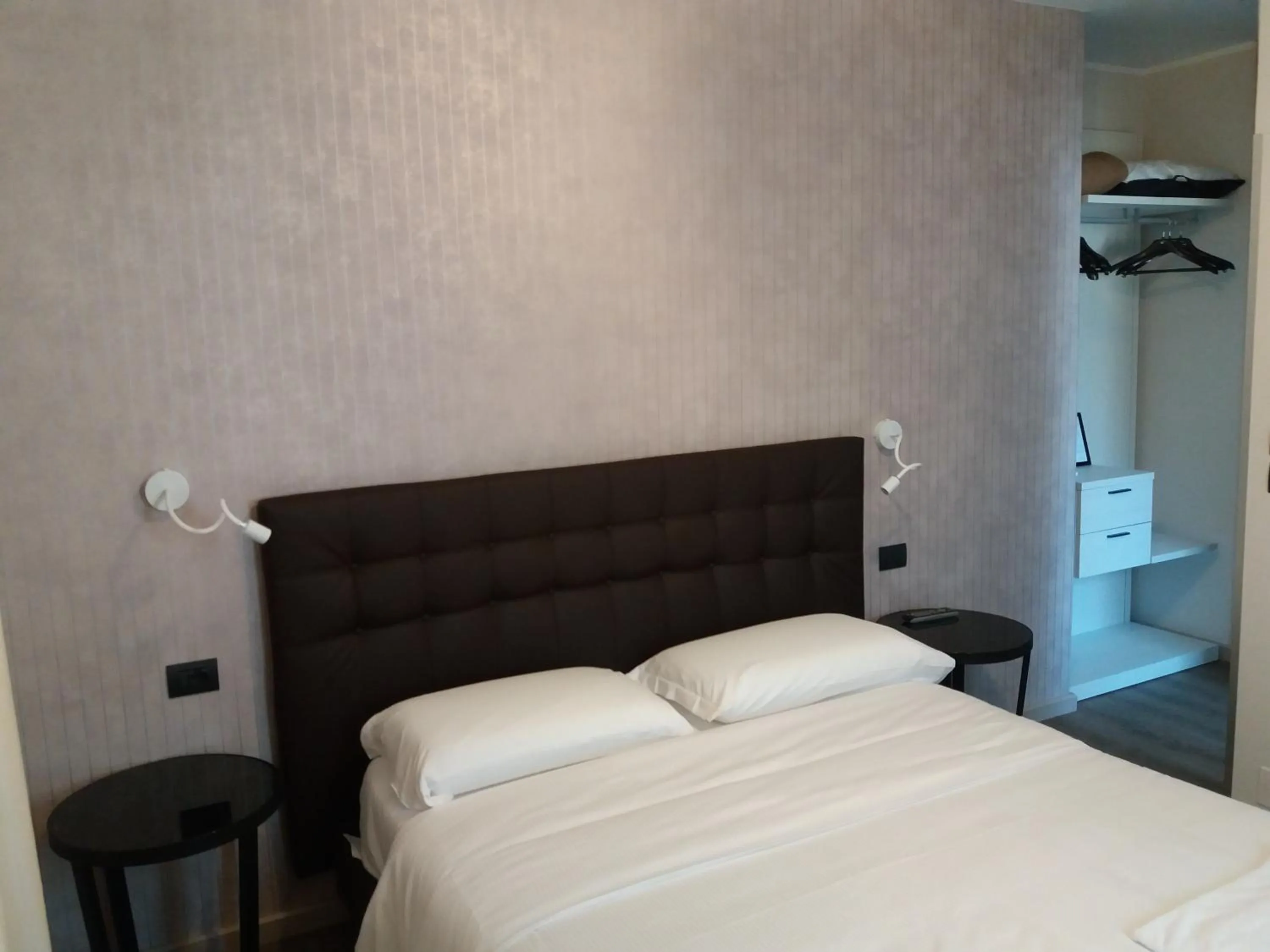 Bed in Hotel & Apartments " Perpoin "