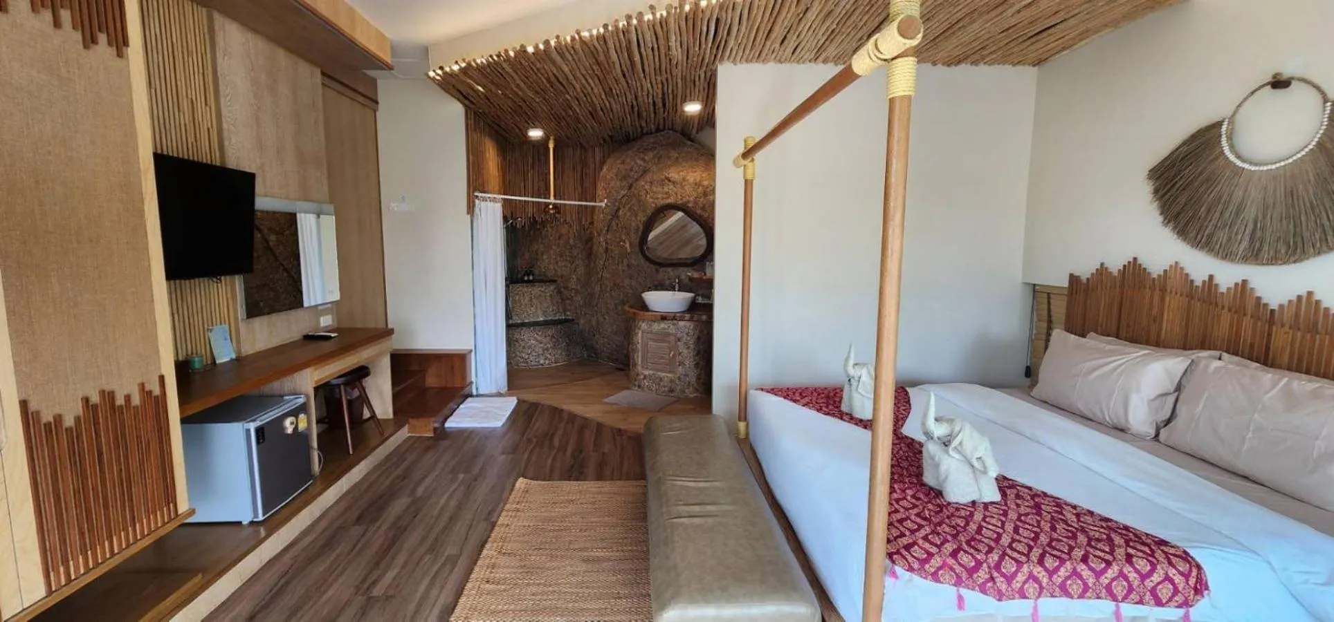 Pool view, Bed in The Rock Samui Beach Resort