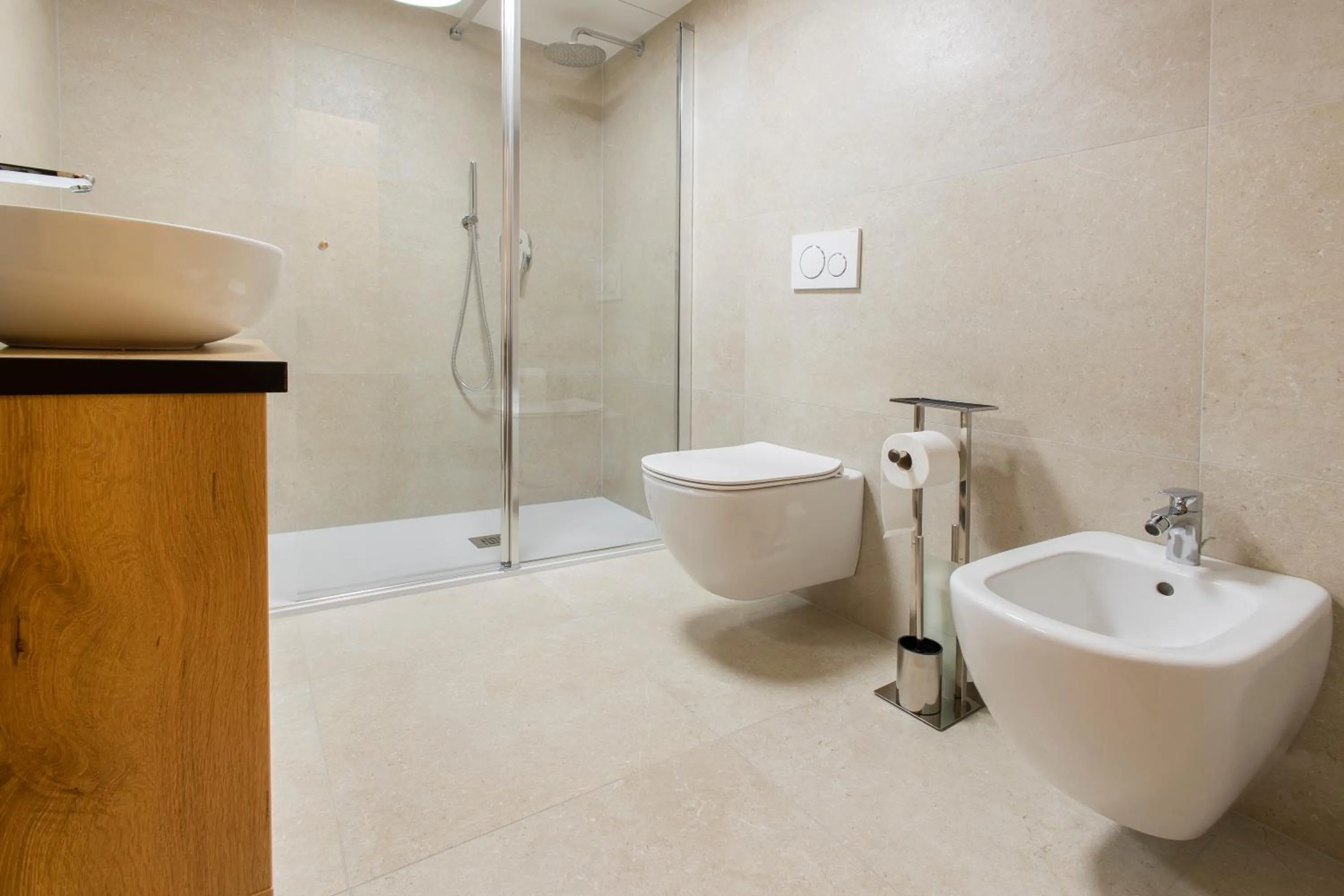 Shower in Gasthof Goldenes Lamm