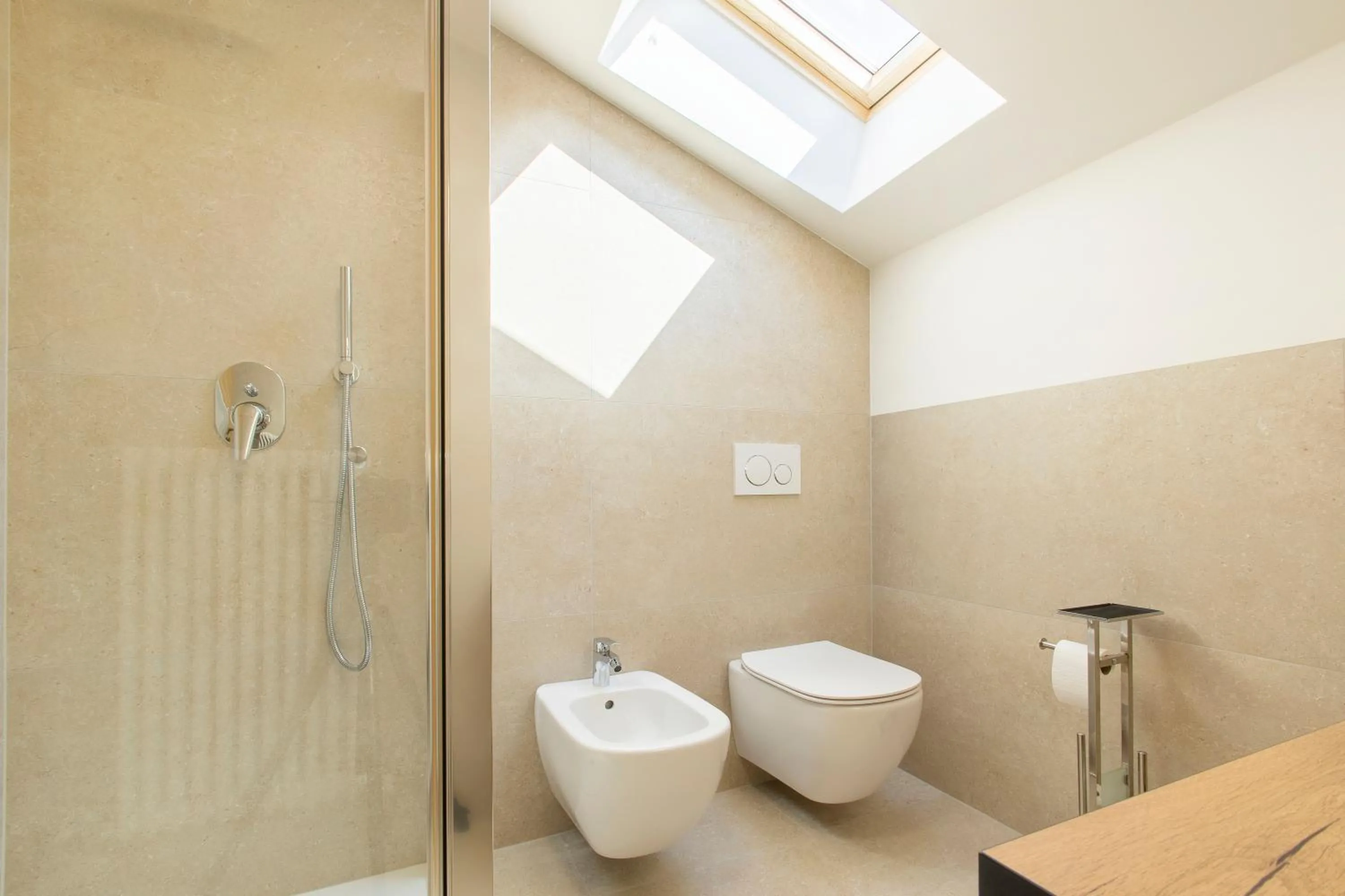 Shower in Gasthof Goldenes Lamm