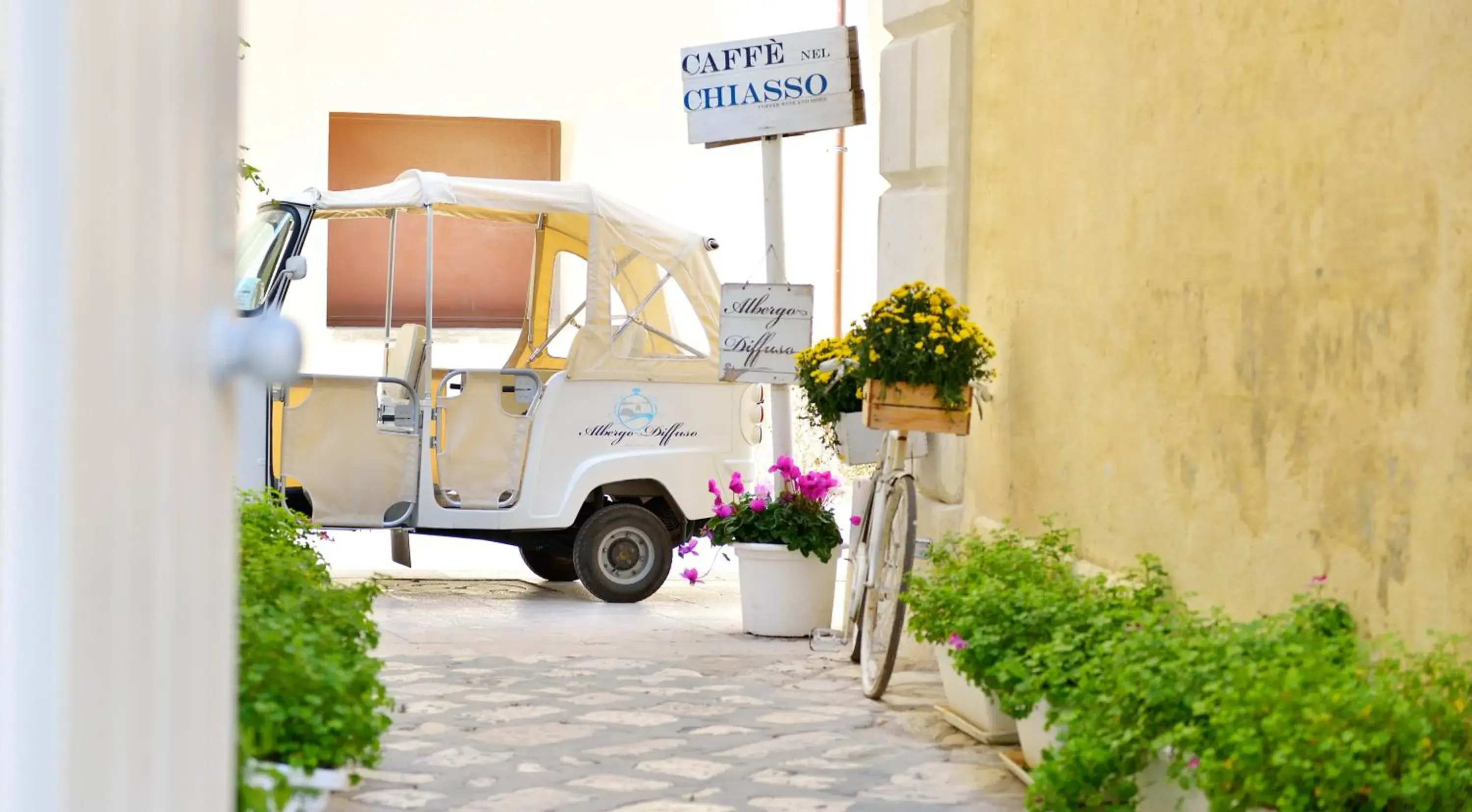 Facade/entrance in Albergo Diffuso Monopoli Facade/entrance in Albergo Diffuso Monopoli