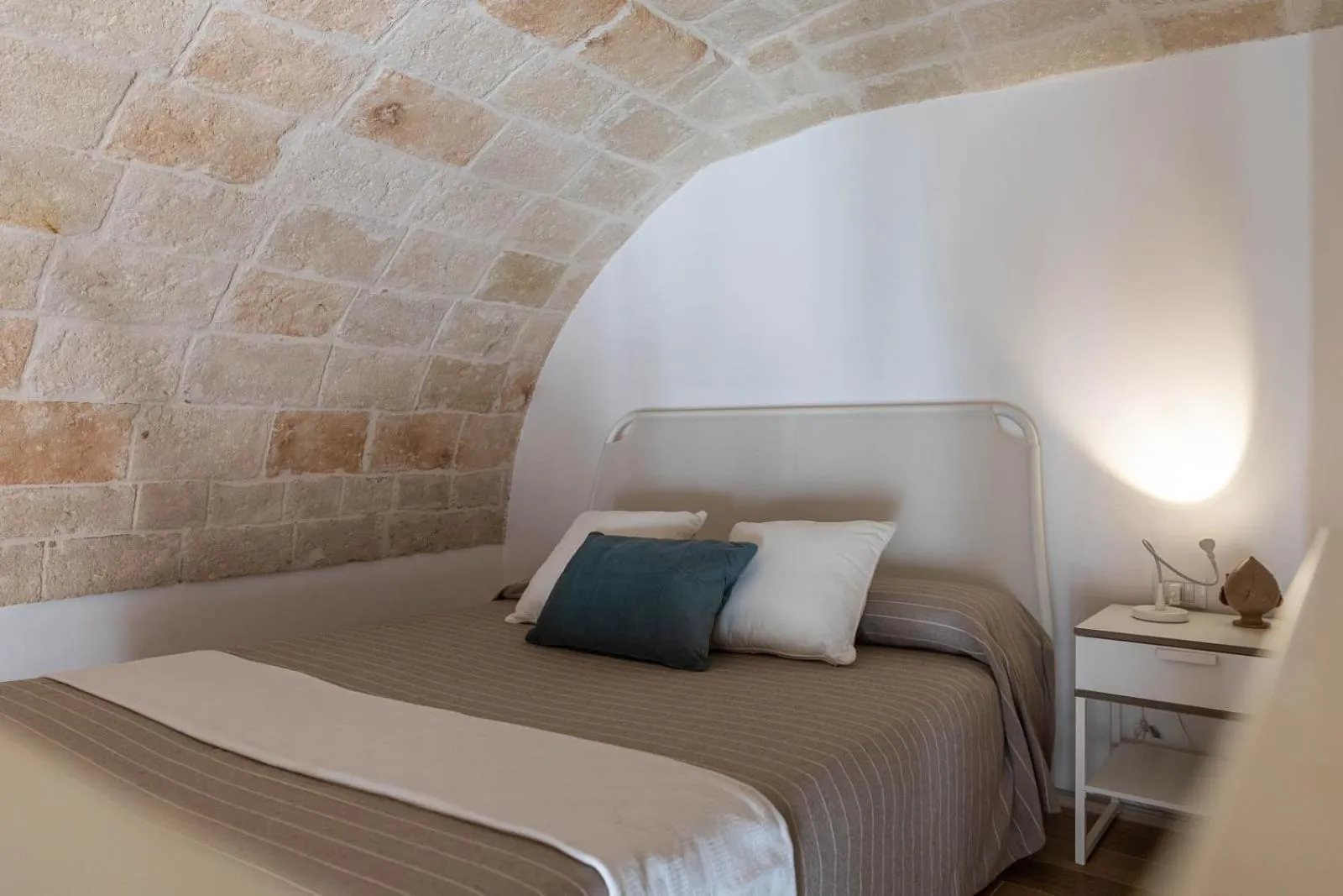 Bedroom, Bed in Albergo Diffuso Monopoli