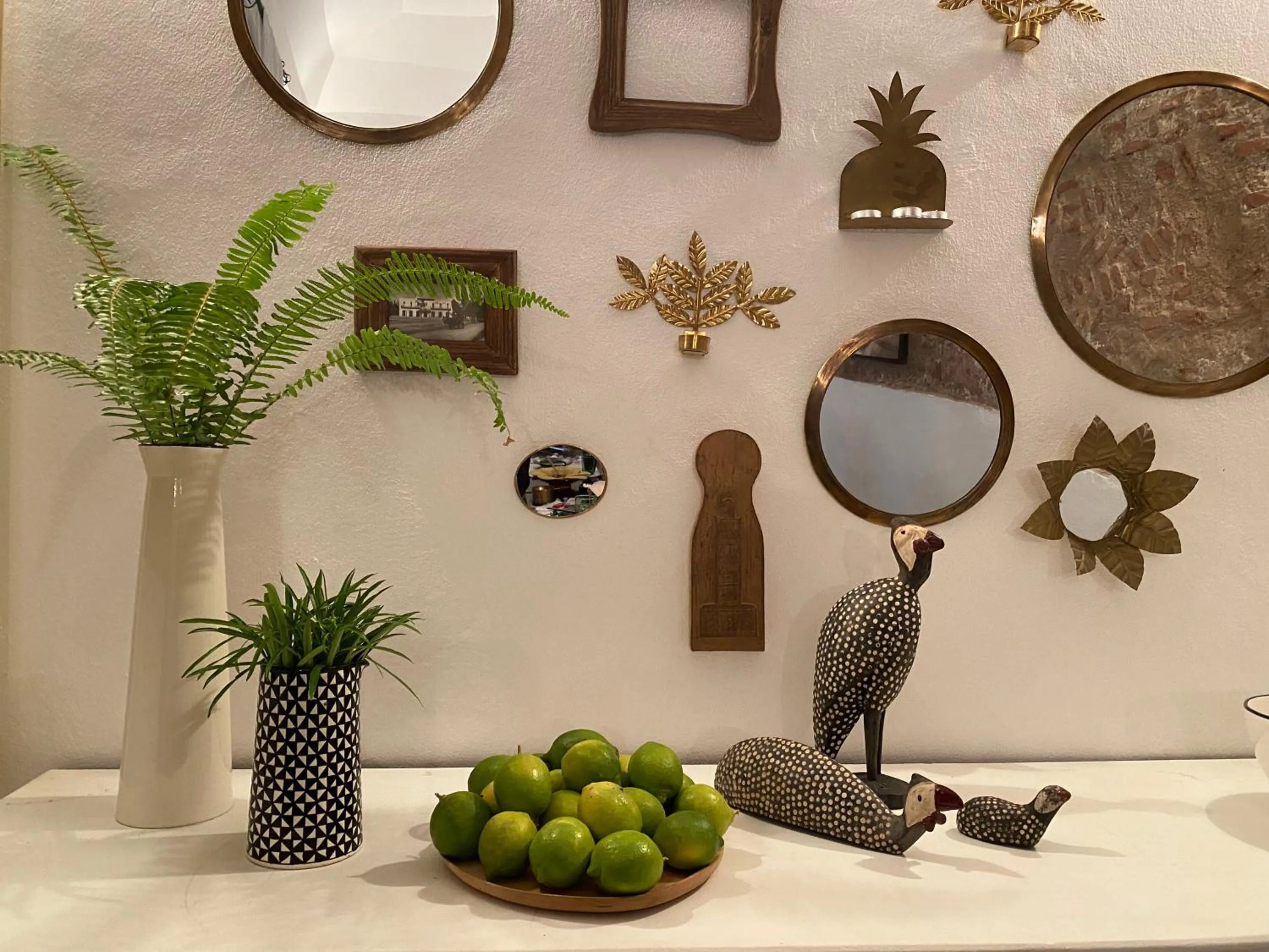 Decorative detail in Riad Wabisabi