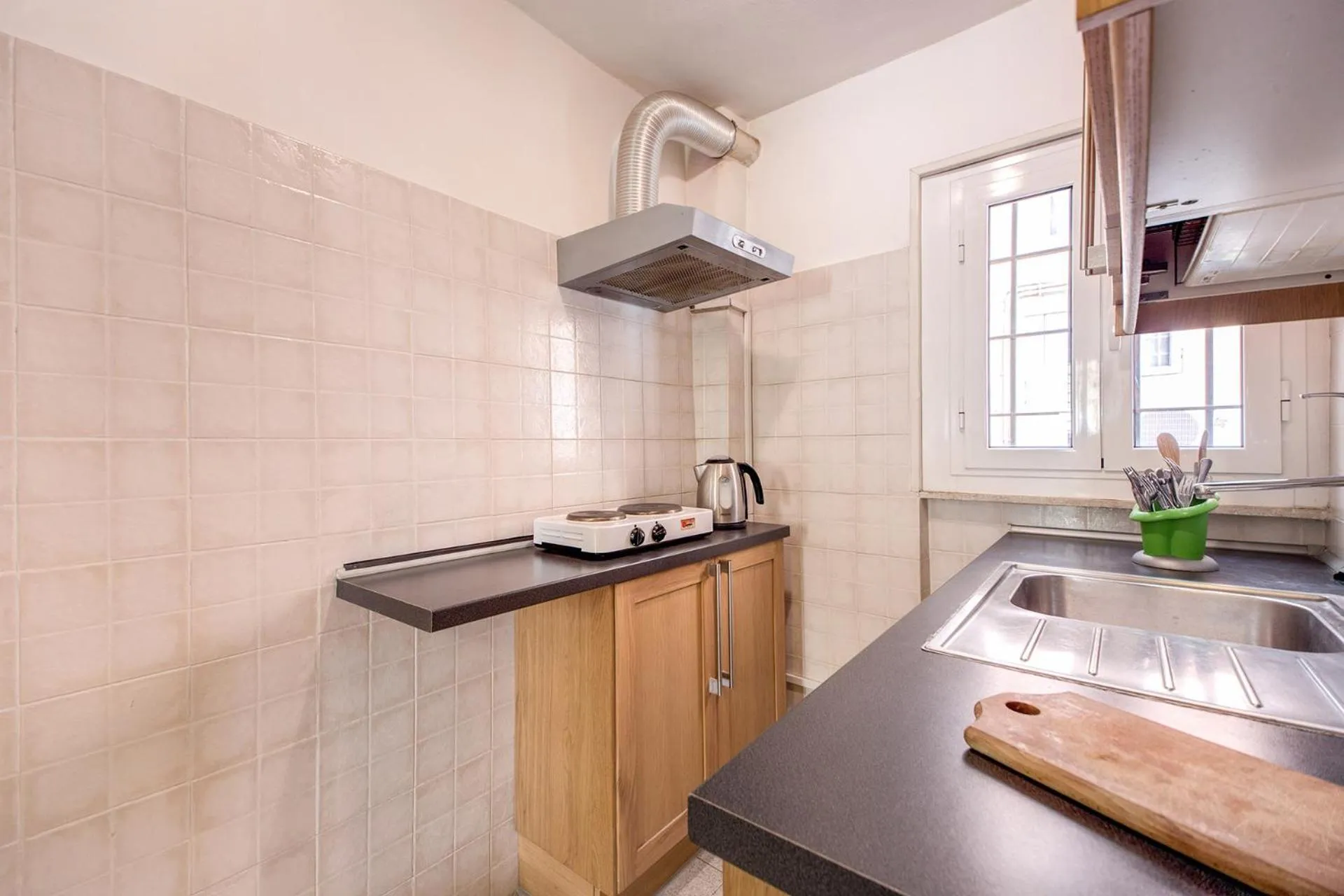 Kitchen or kitchenette in Buonarroti Suite