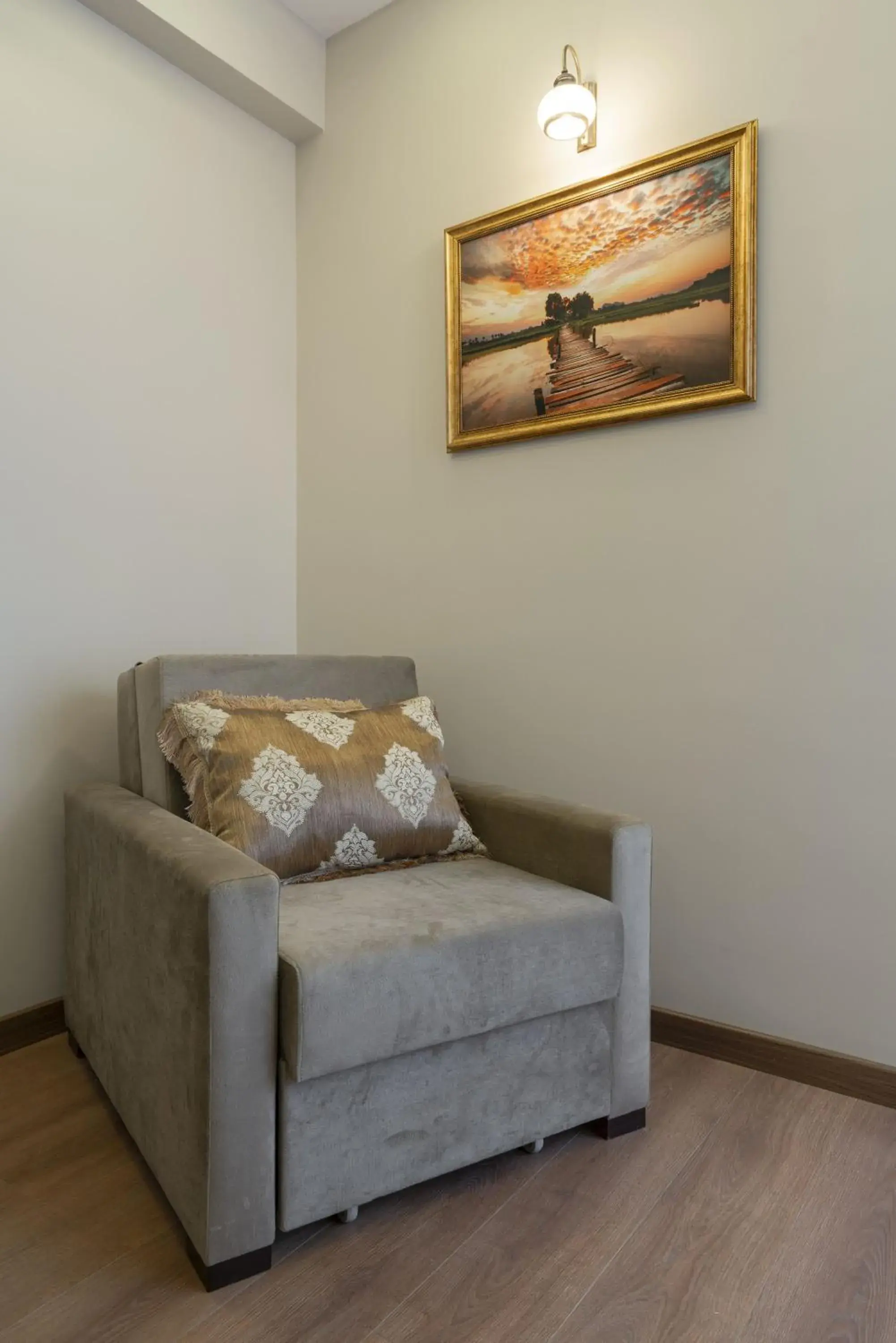 Living room in Capricorn by Otantik Suites Living room in Capricorn by Otantik Suites