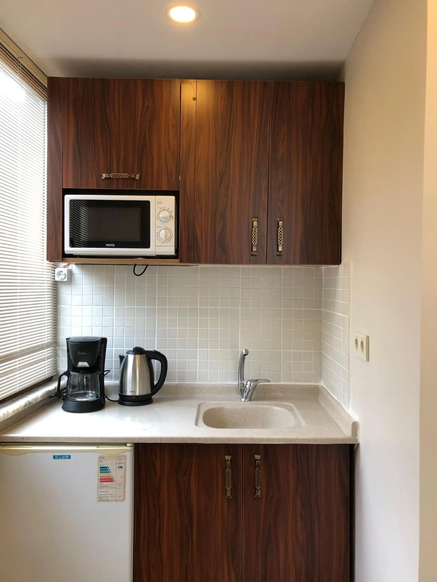 Coffee/tea facilities in Capricorn by Otantik Suites