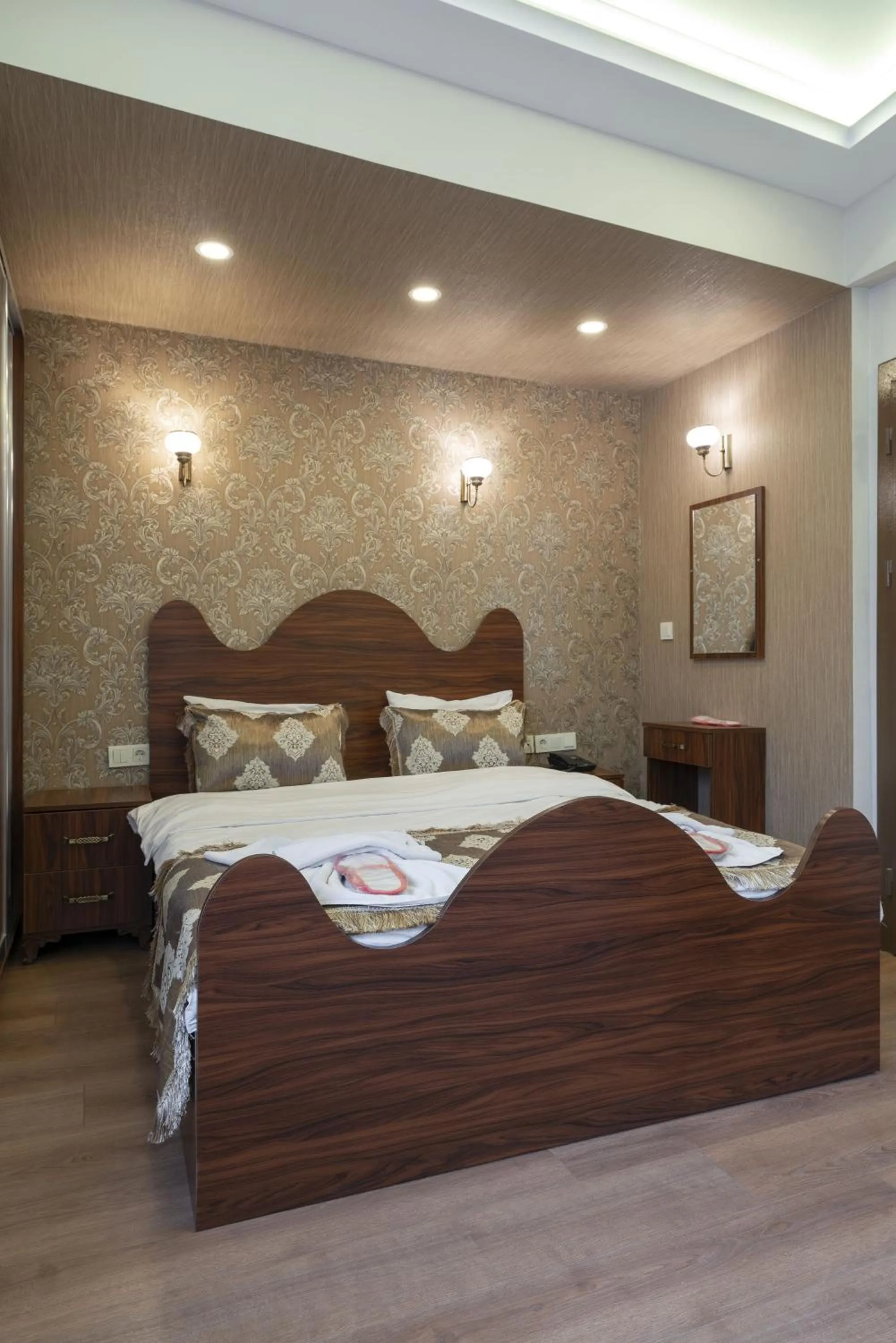 Bedroom, Bed in Capricorn by Otantik Suites