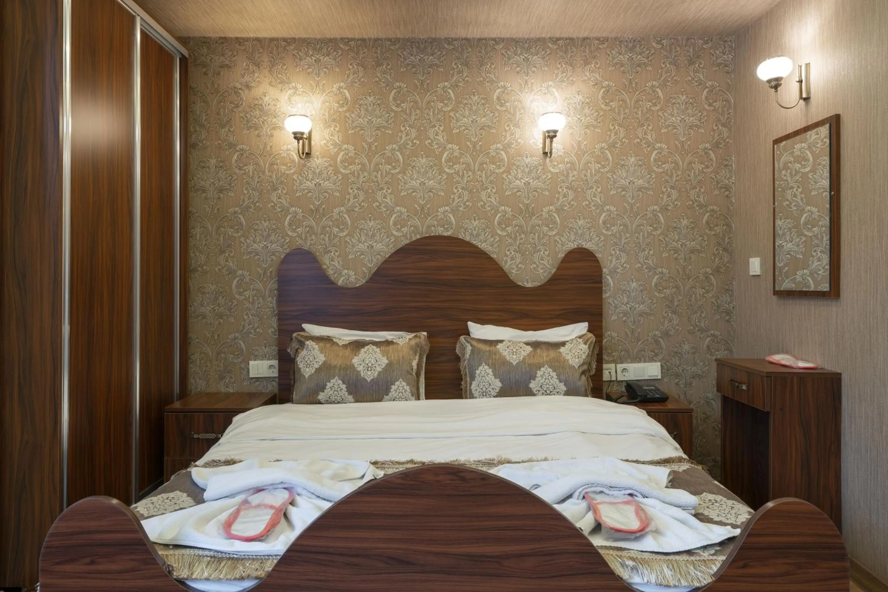 Bedroom, Bed in Capricorn by Otantik Suites