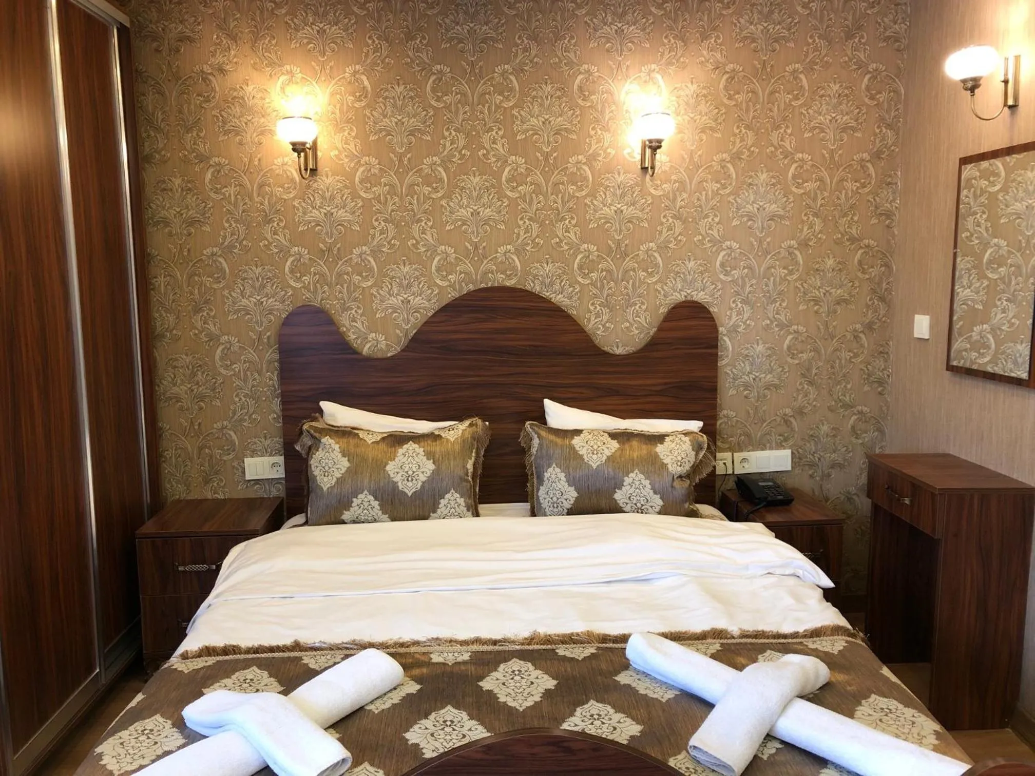 Bedroom, Bed in Capricorn by Otantik Suites