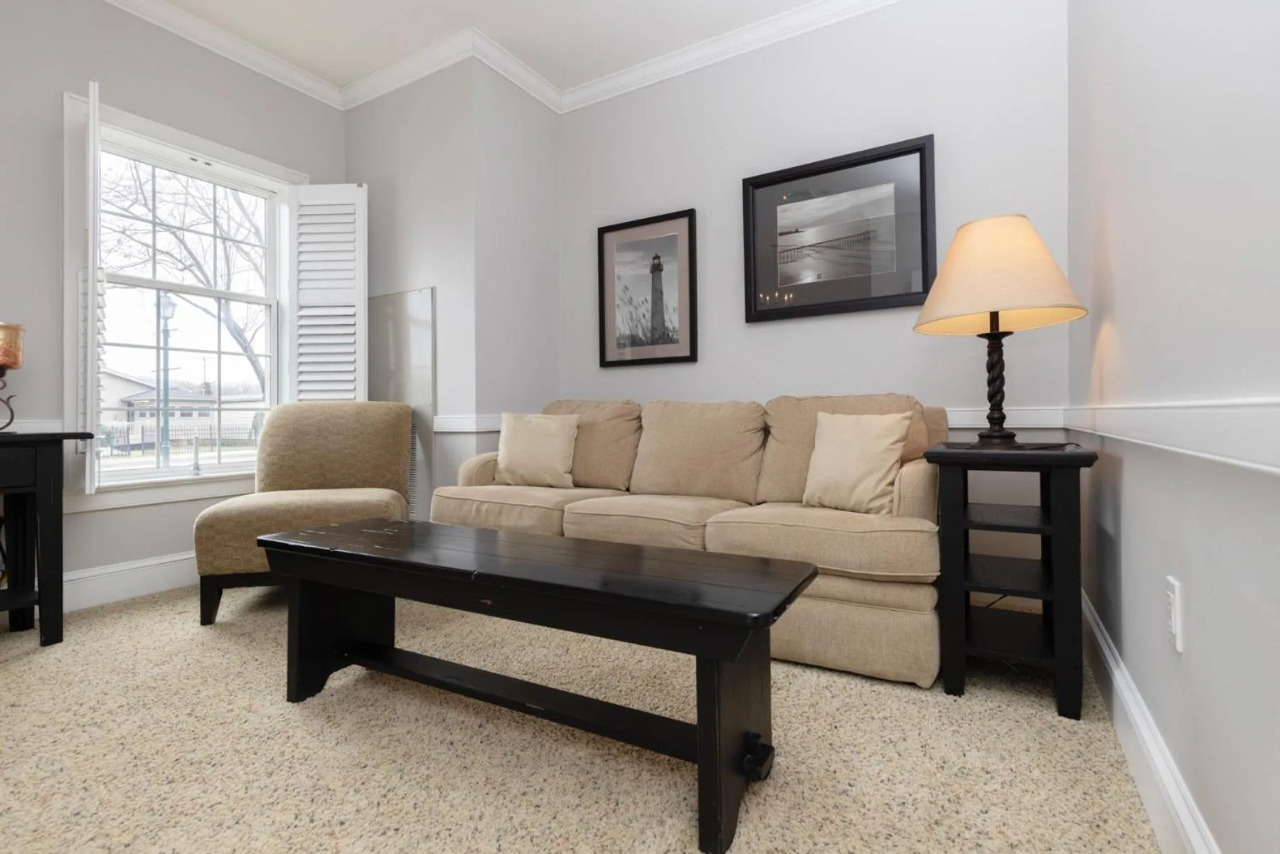 Living room in Selinsgrove Inn