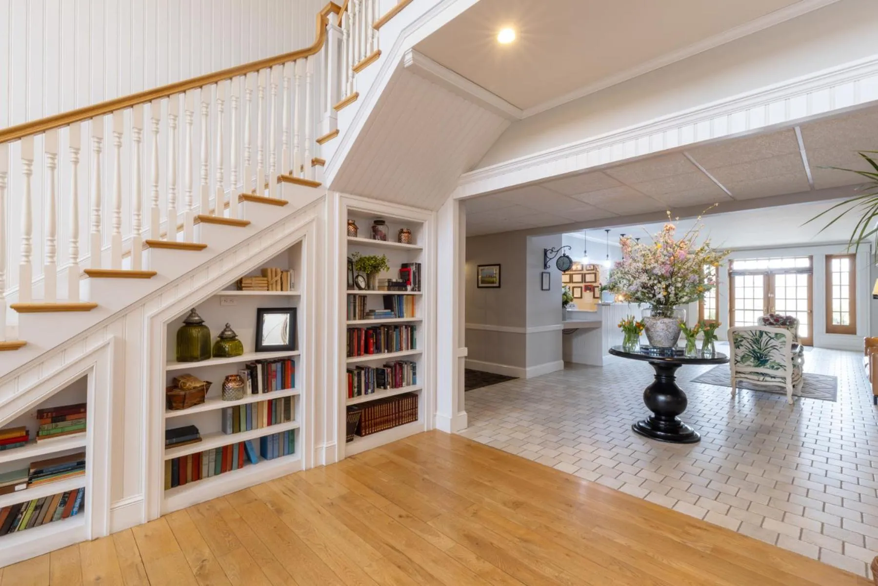 Library in Selinsgrove Inn