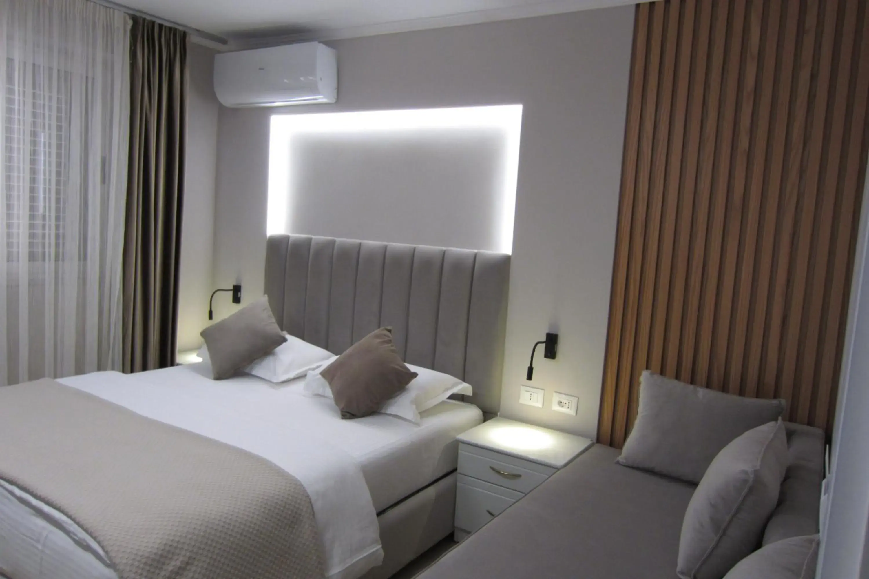 View (from property/room), Bed in Freddy's Hotel View (from property/room), Bed in Freddy's Hotel