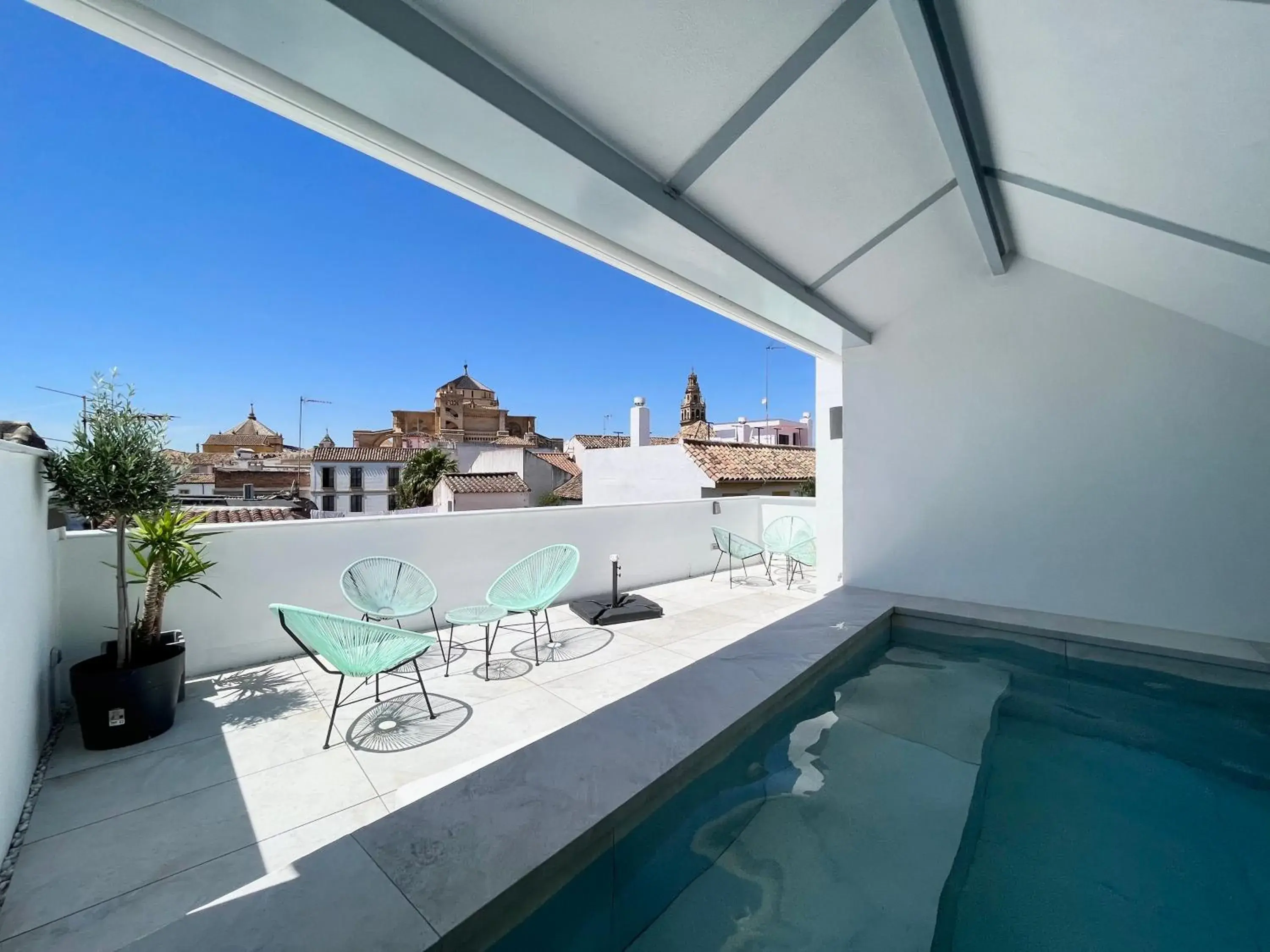Superior Apartment One Bedroom in Apartamentos Los Patios de la Judería Superior Apartment One Bedroom in Apartamentos Los Patios de la Judería