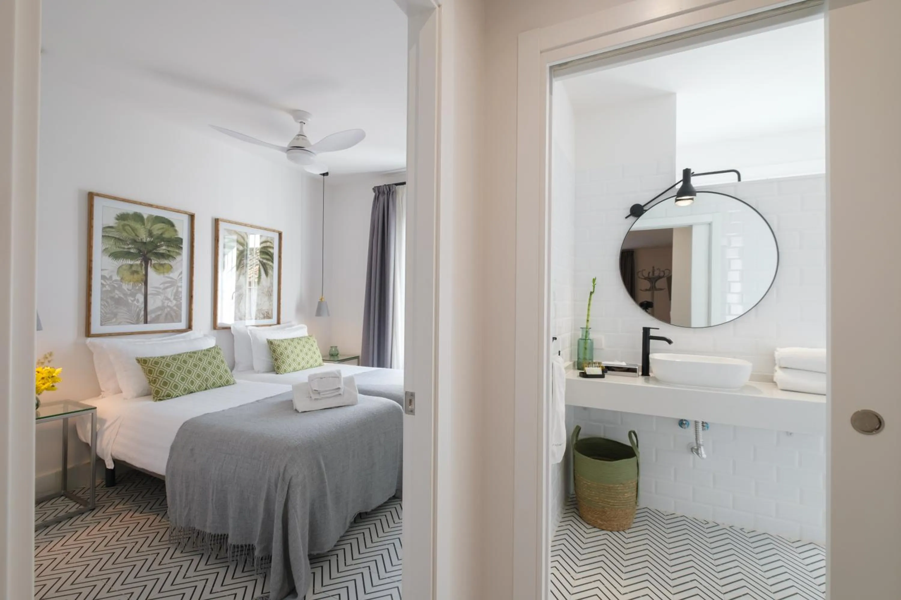 Bed in Apartamentos Los Patios de la Judería