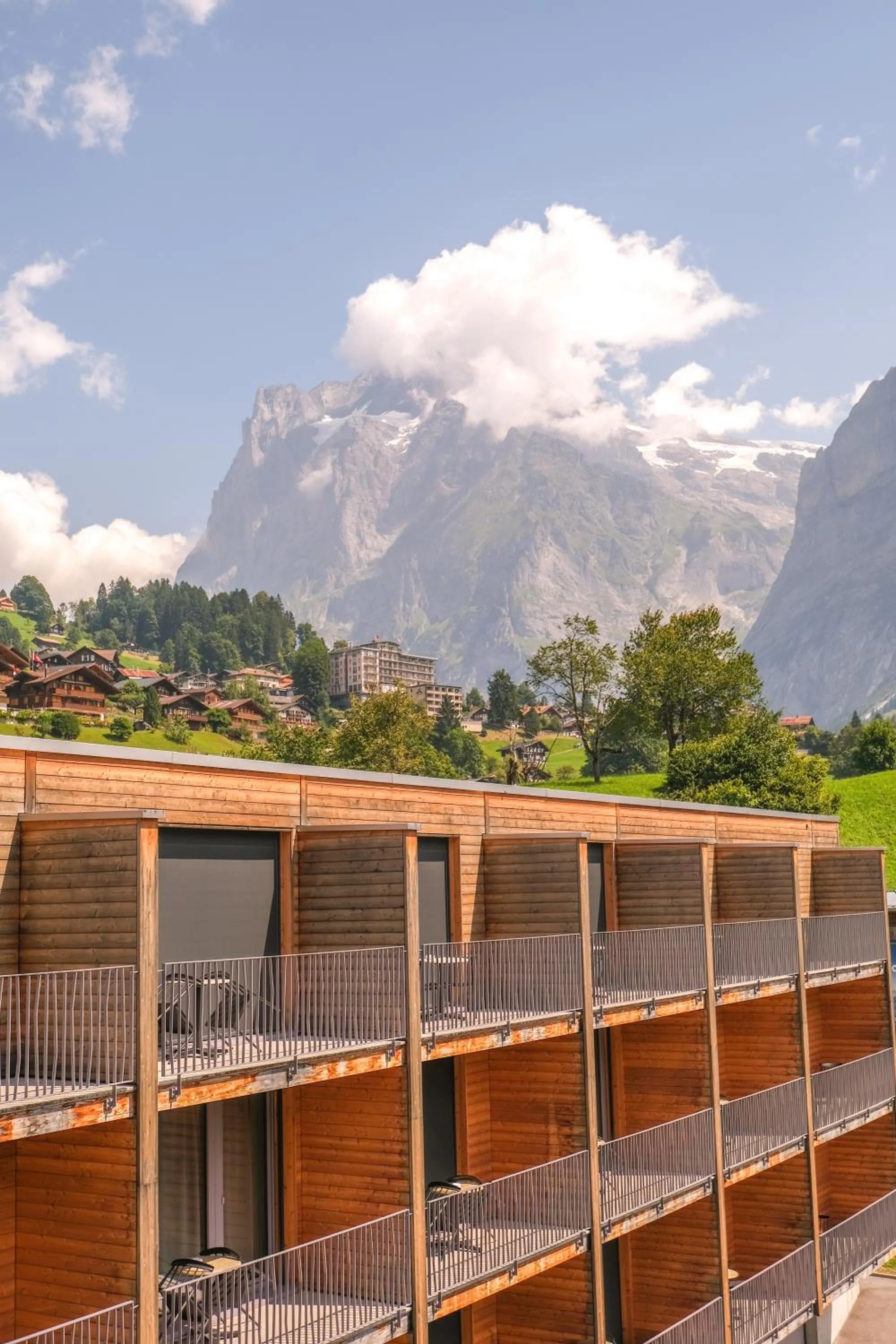 Property building in Eiger Lodge Chic
