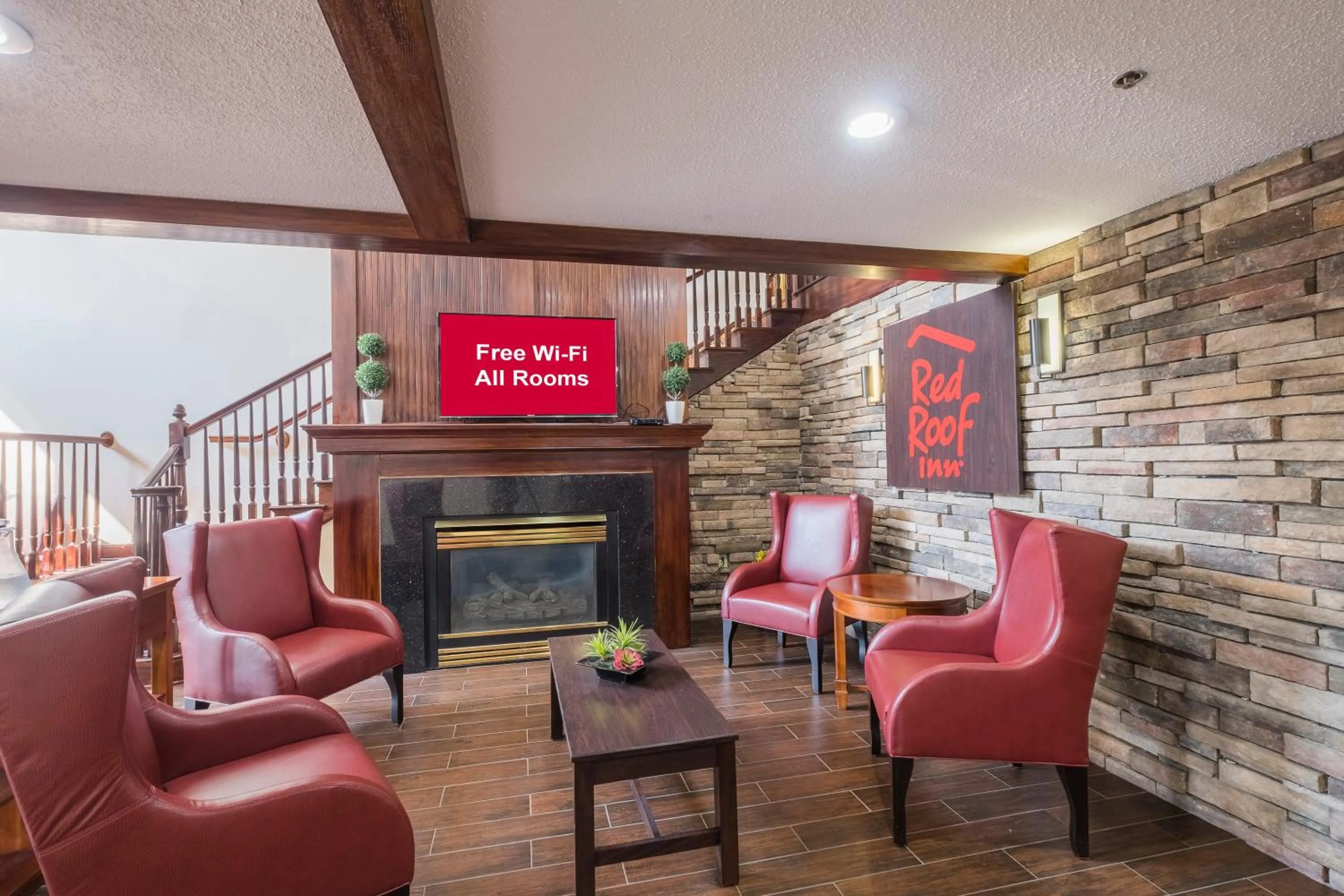 Lobby or reception in Red Roof Inn & Suites Stafford, VA