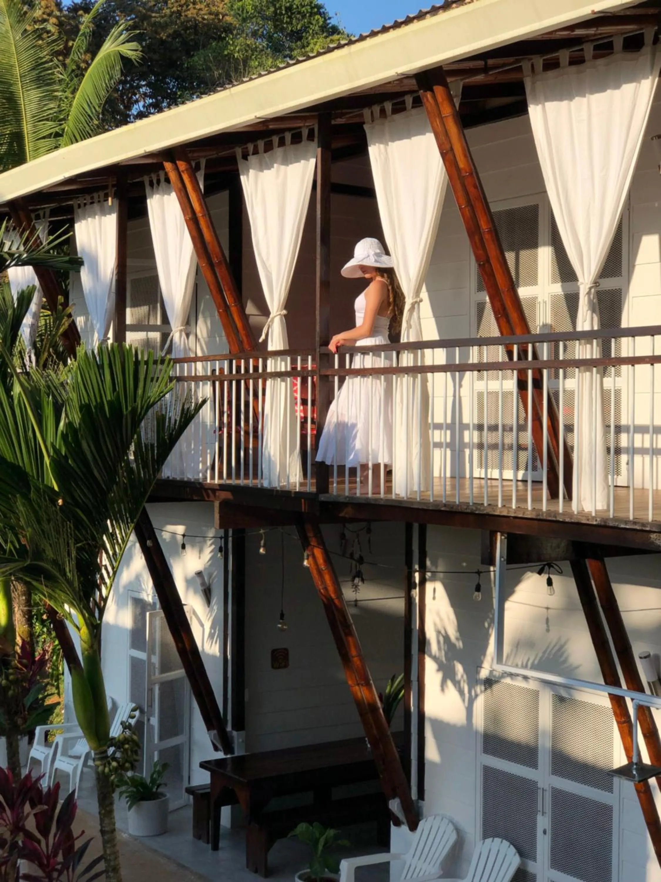 Ballena Dorada Lodge