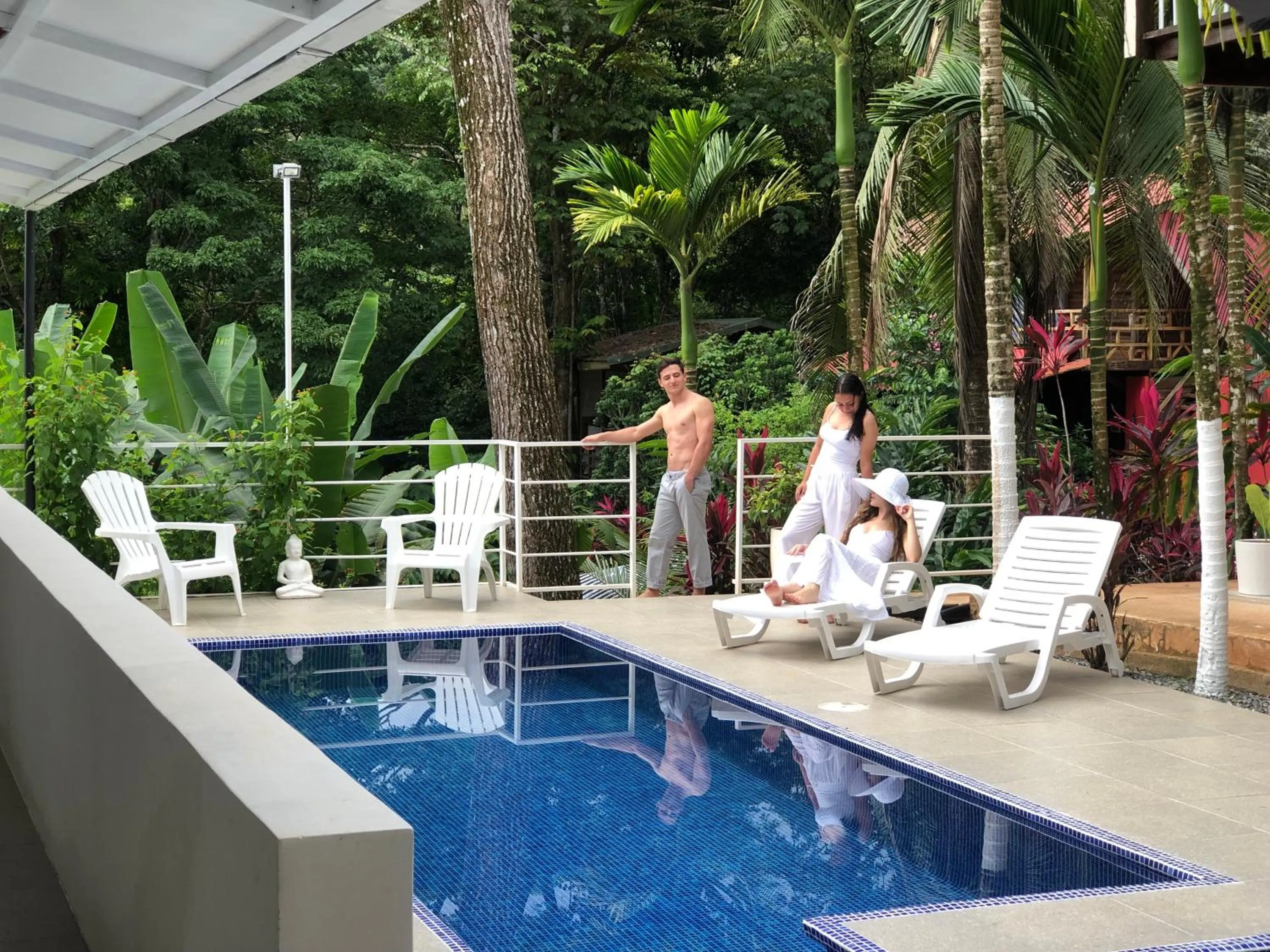 Ballena Dorada Lodge