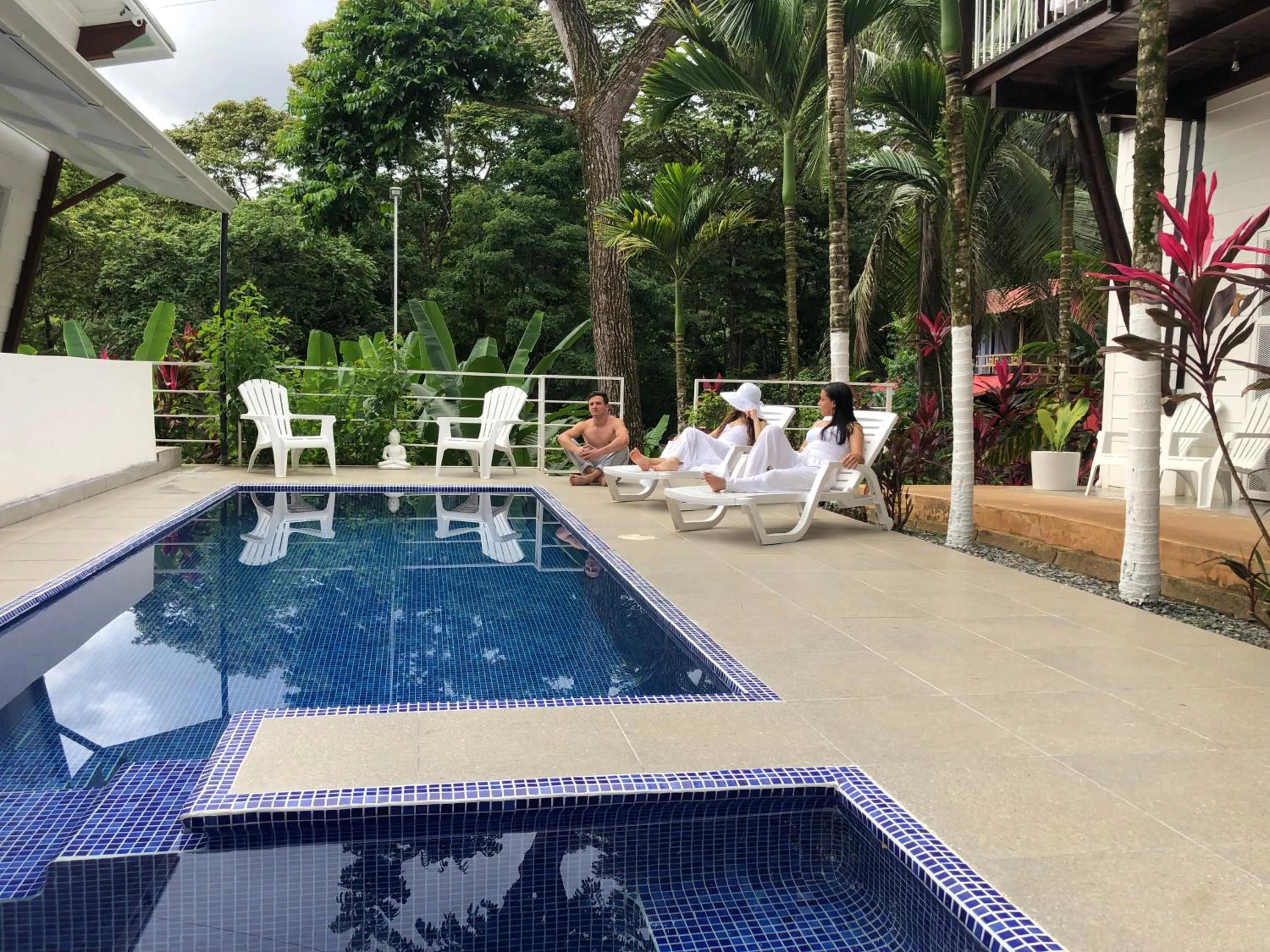 Ballena Dorada Lodge