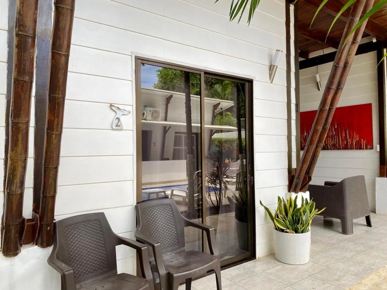 Ballena Dorada Lodge