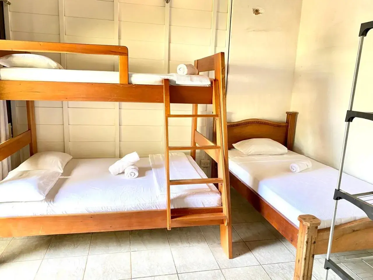 Quadruple Room with Terrace in Ballena Dorada Lodge Quadruple Room with Terrace in Ballena Dorada Lodge