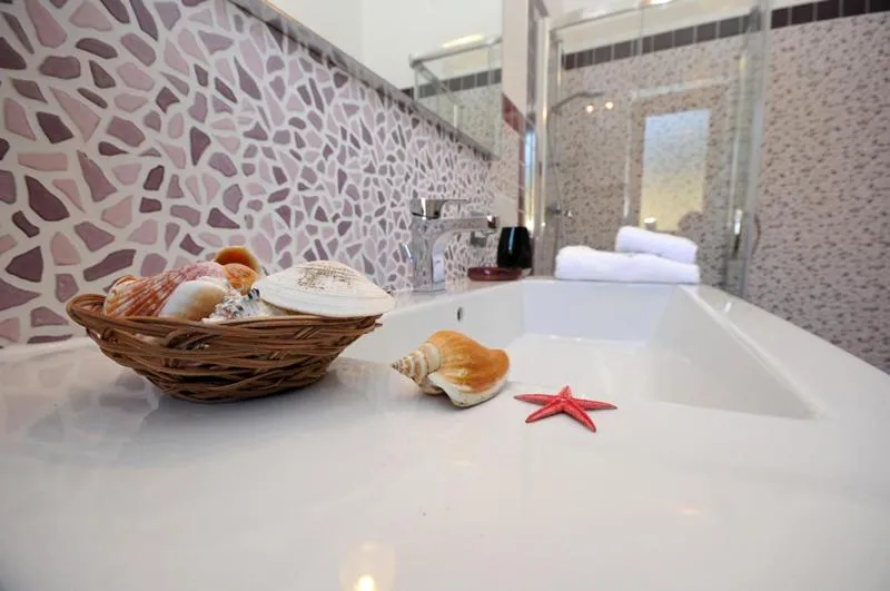 Bathroom in La Darsena